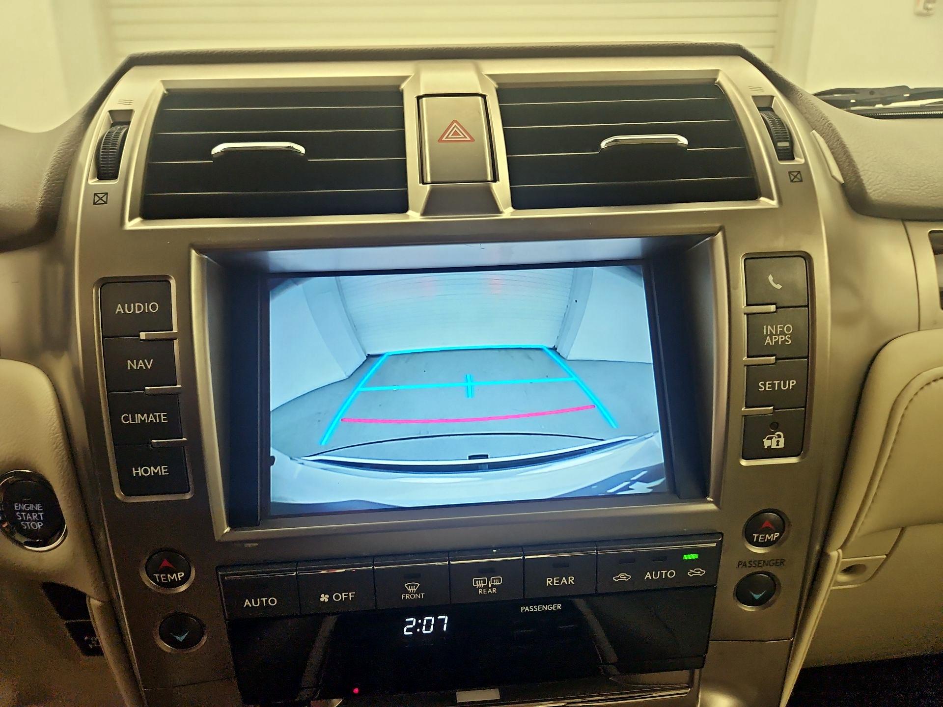 Thumbnail: 2019 Lexus GX - 14