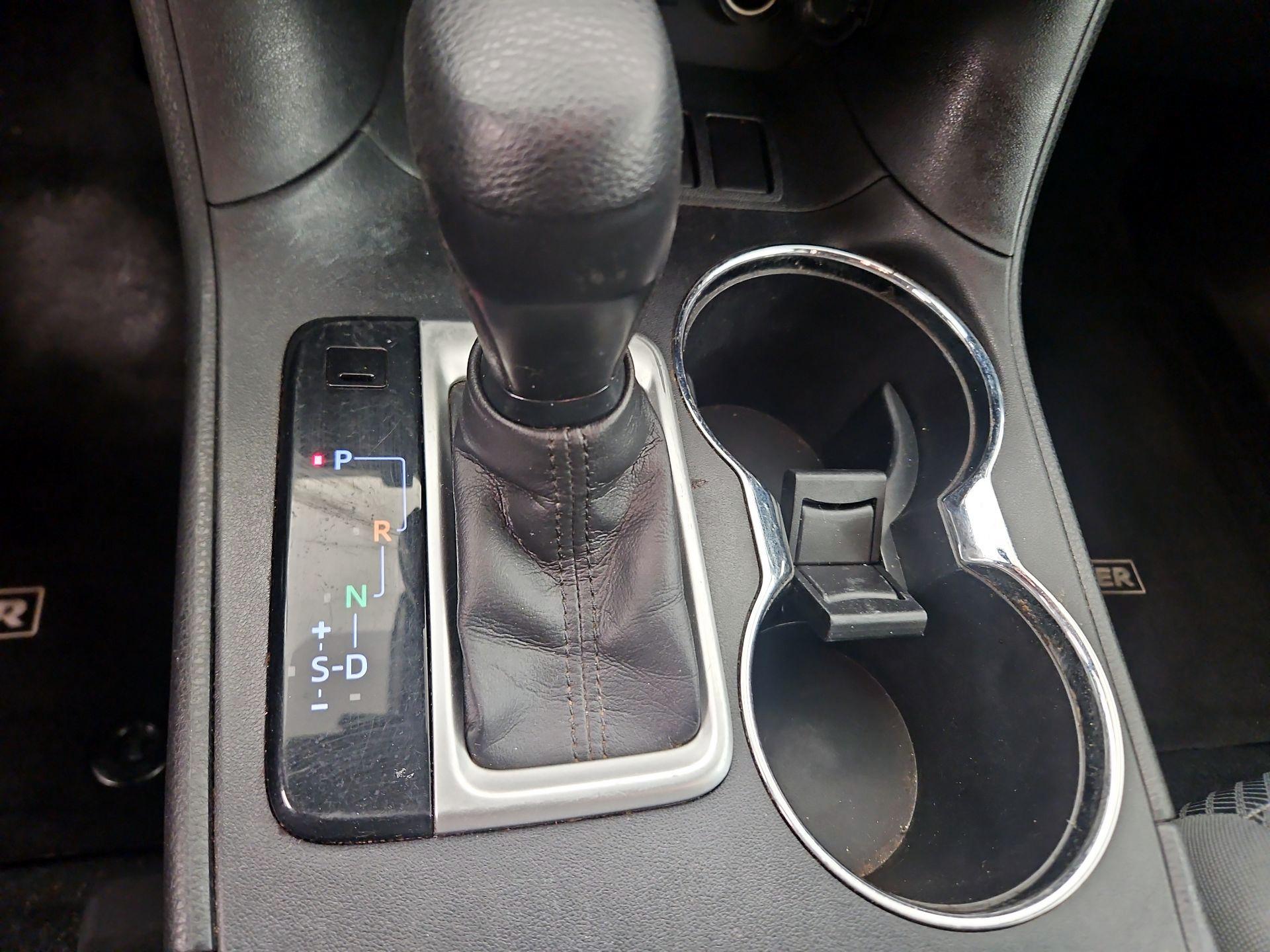 Thumbnail: 2017 Toyota Highlander - 17