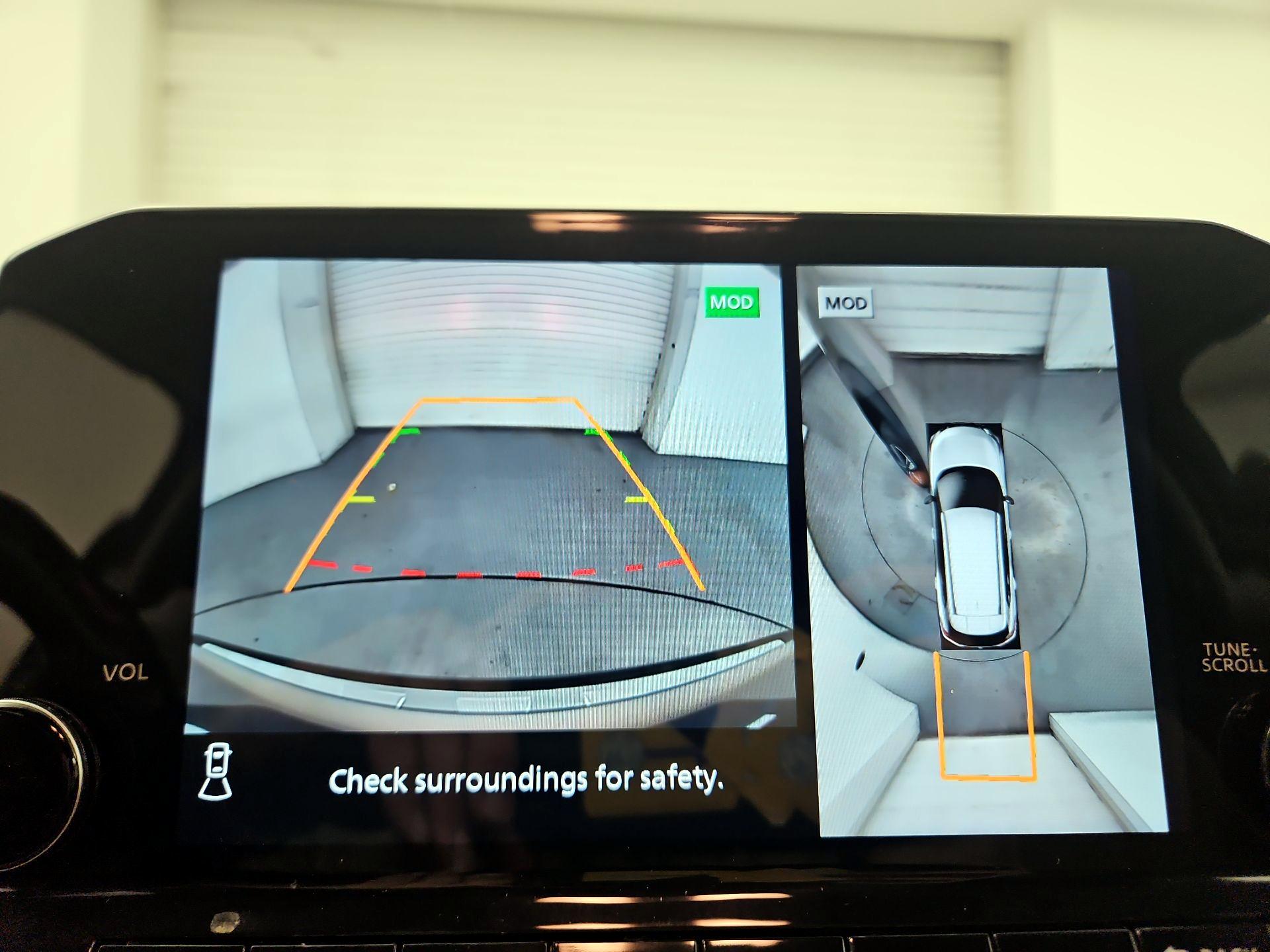 Thumbnail: 2023 Nissan Rogue - 14