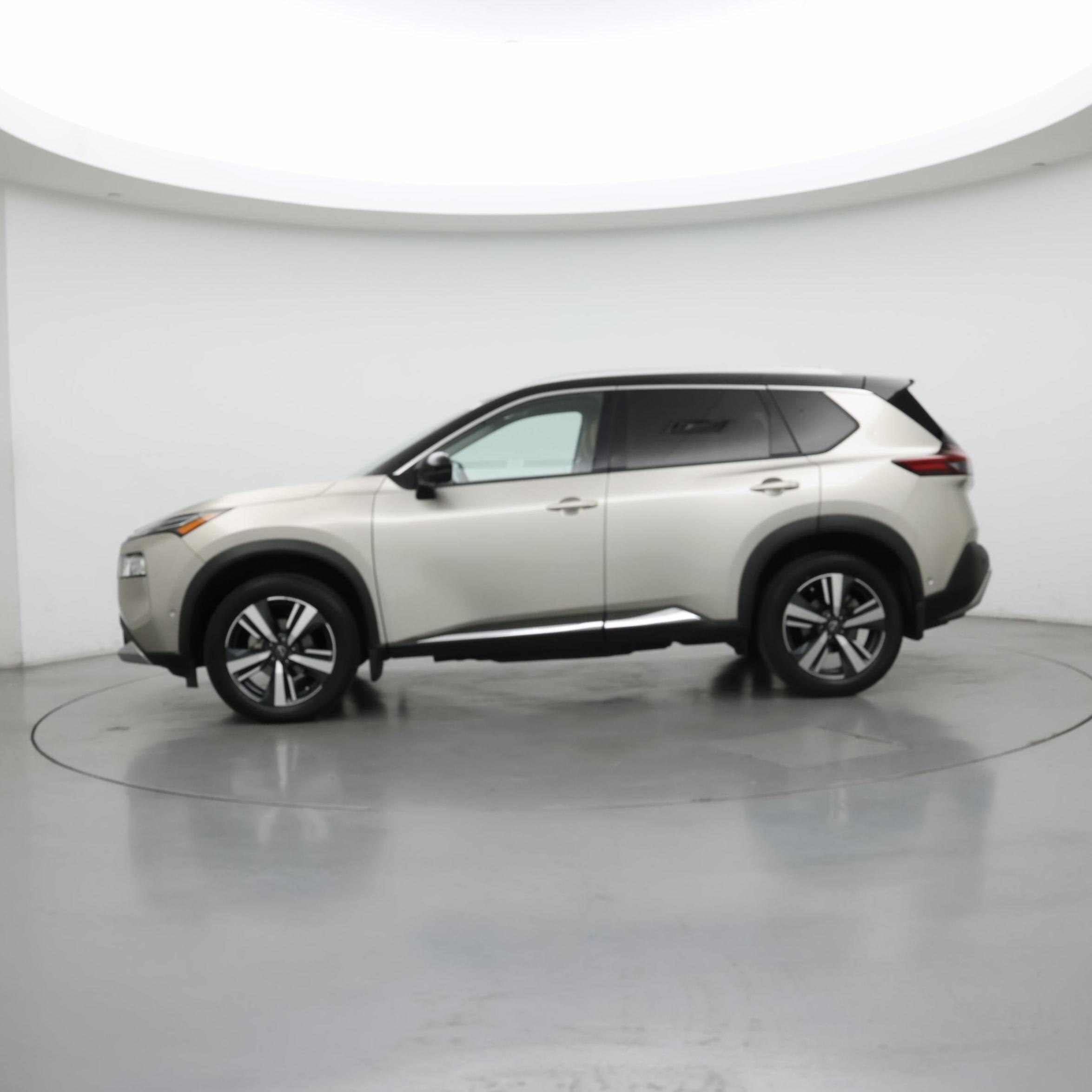 Thumbnail: 2023 Nissan Rogue - 3
