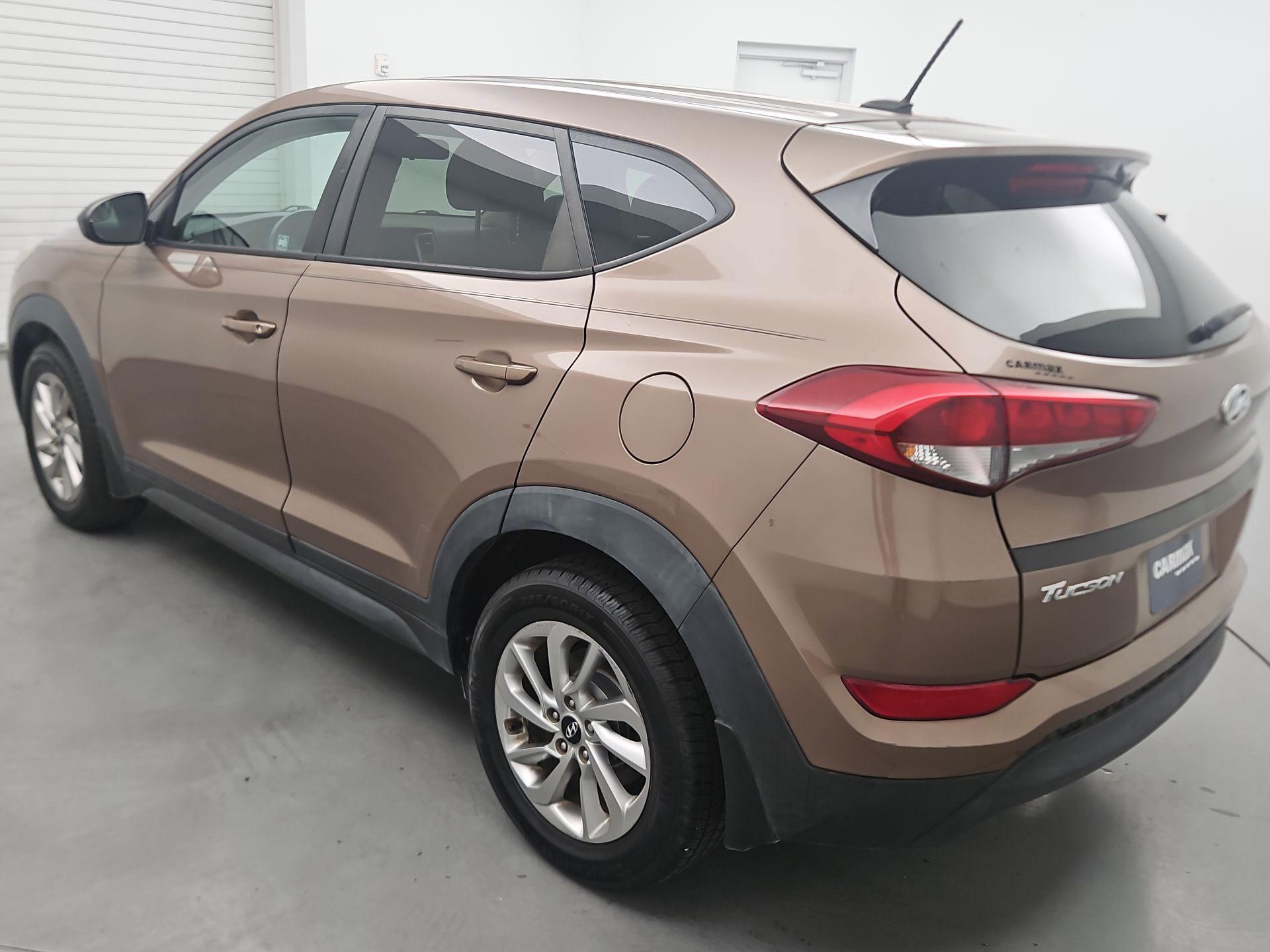 Thumbnail: 2017 Hyundai Tucson - 7