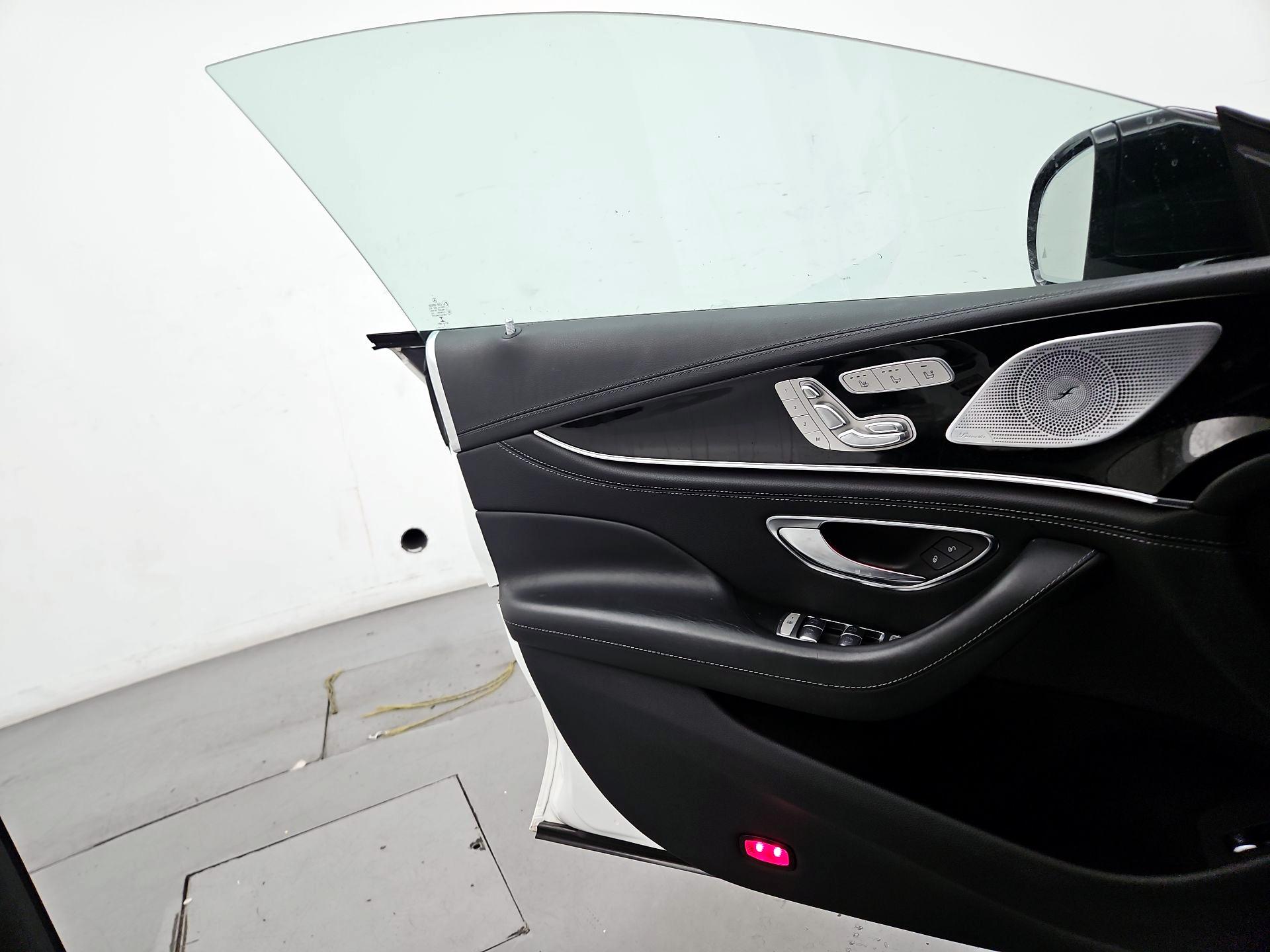 Thumbnail: 2020 Mercedes-Benz AMG GT - 12