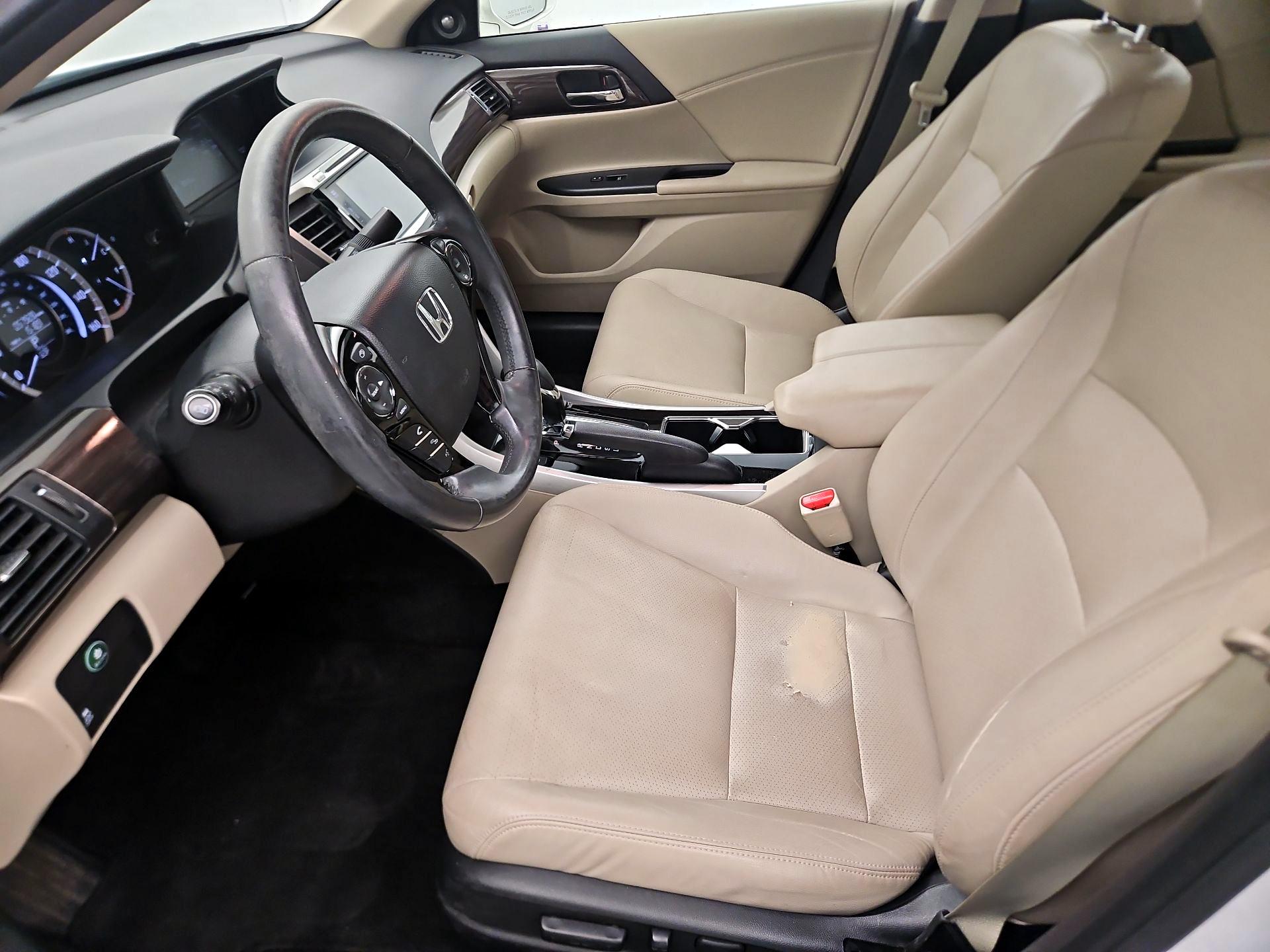 Thumbnail: 2017 Honda Accord - 11