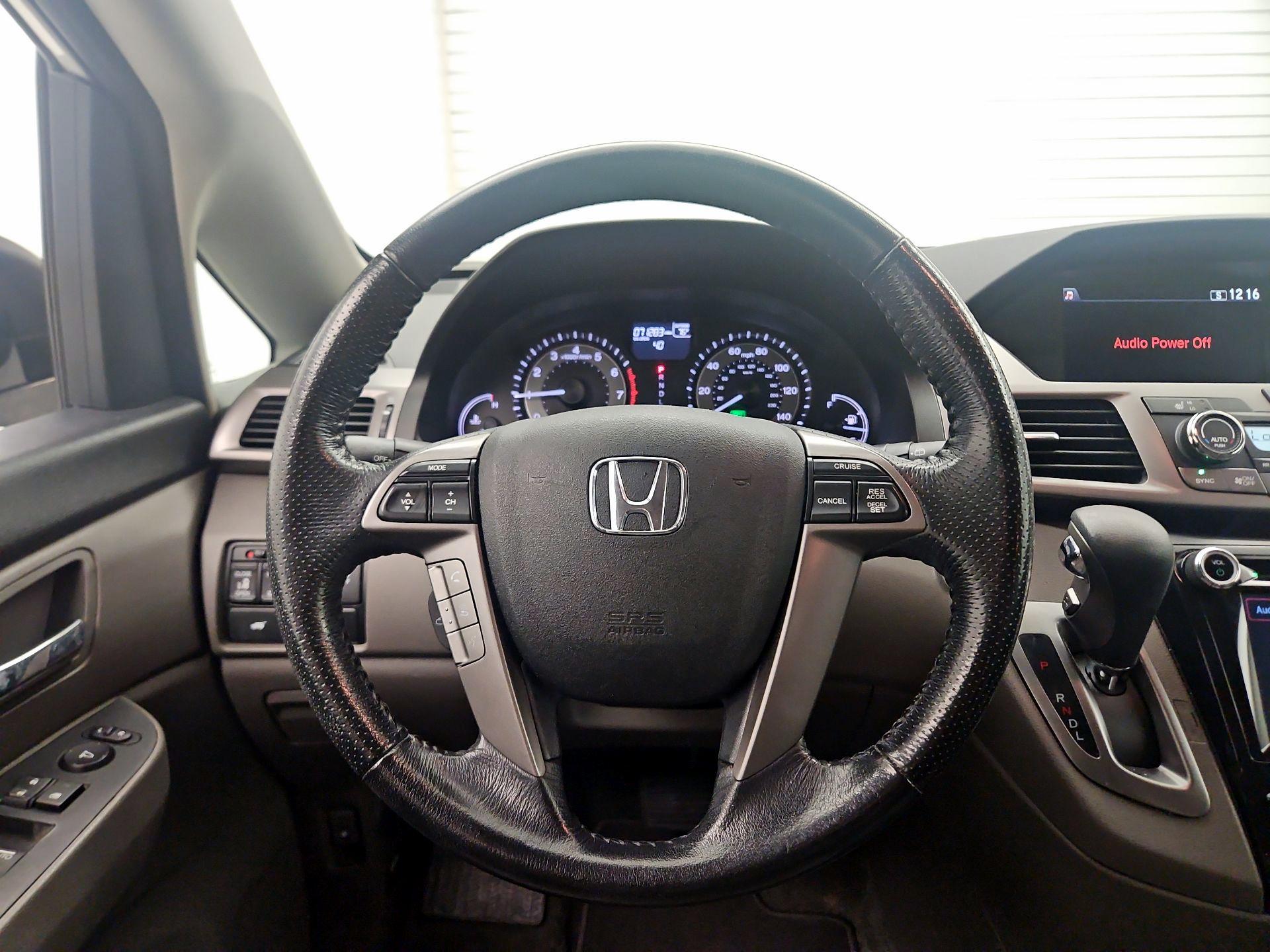 Thumbnail: 2016 Honda Odyssey - 10