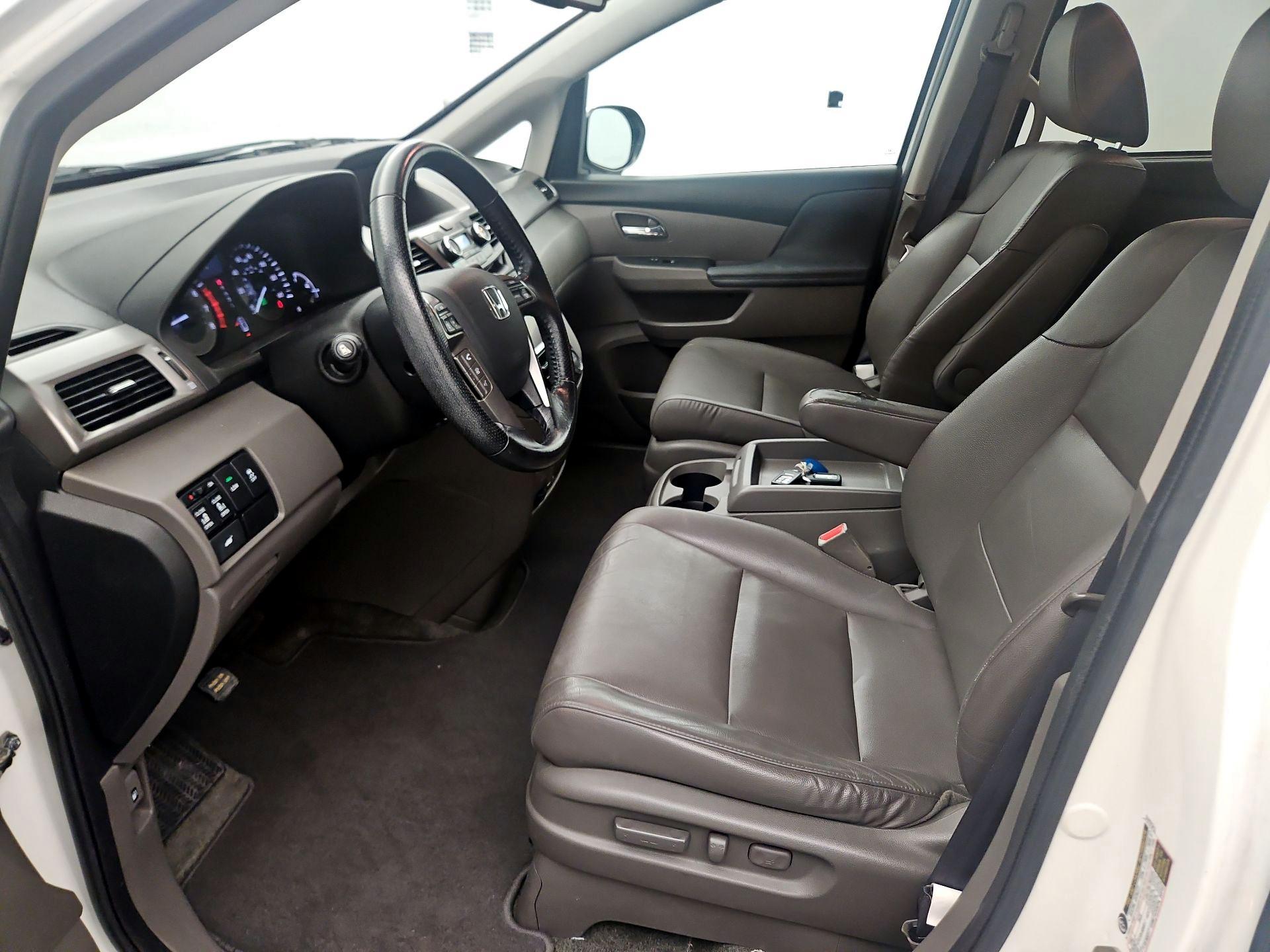 Thumbnail: 2016 Honda Odyssey - 11