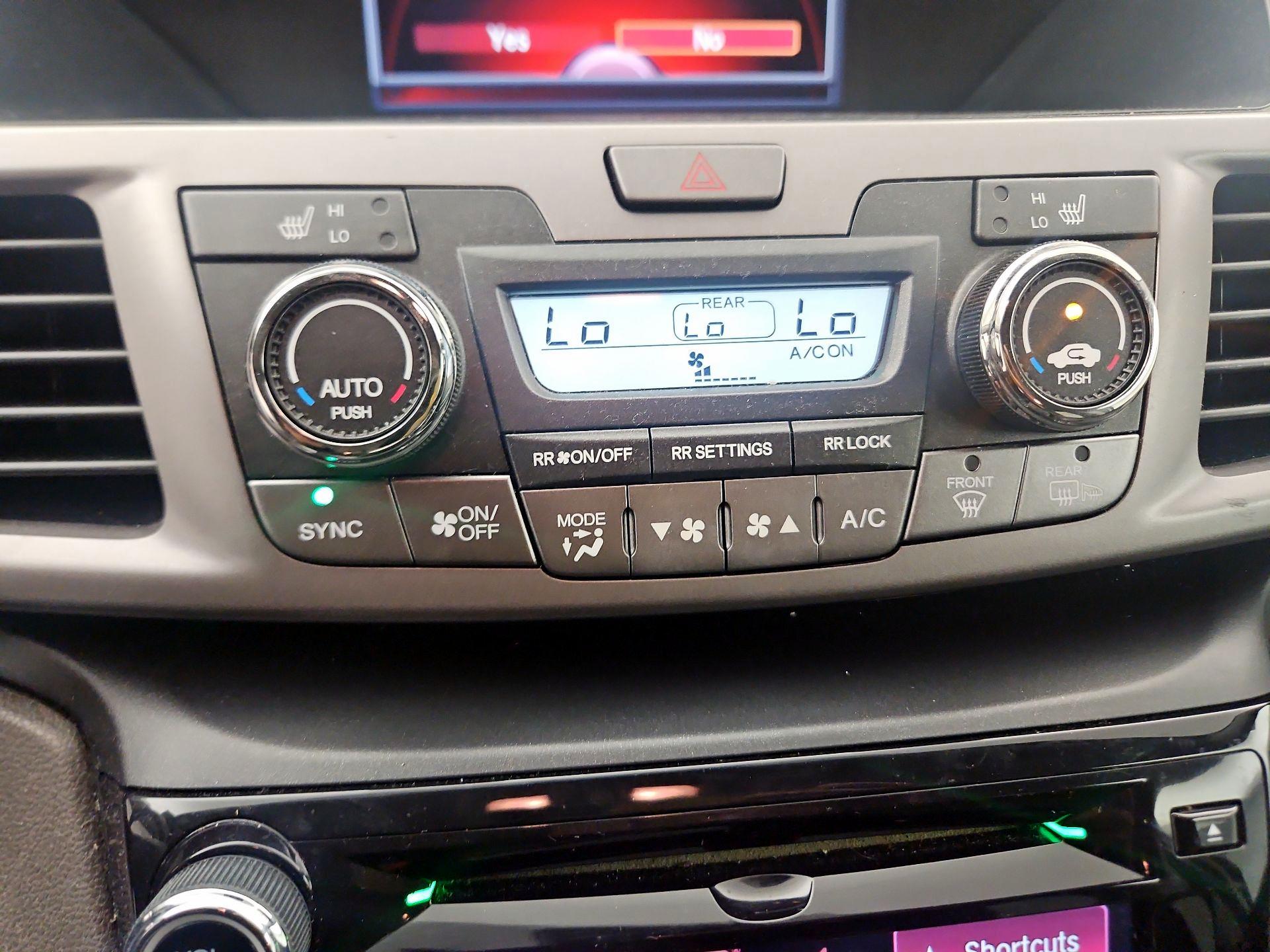 Thumbnail: 2016 Honda Odyssey - 14