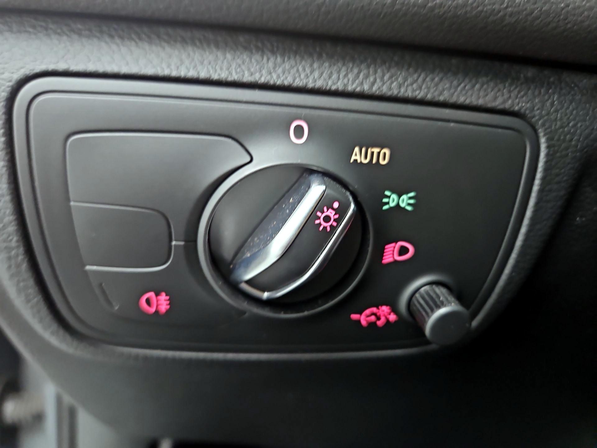 Thumbnail: 2015 Audi A6 - 13