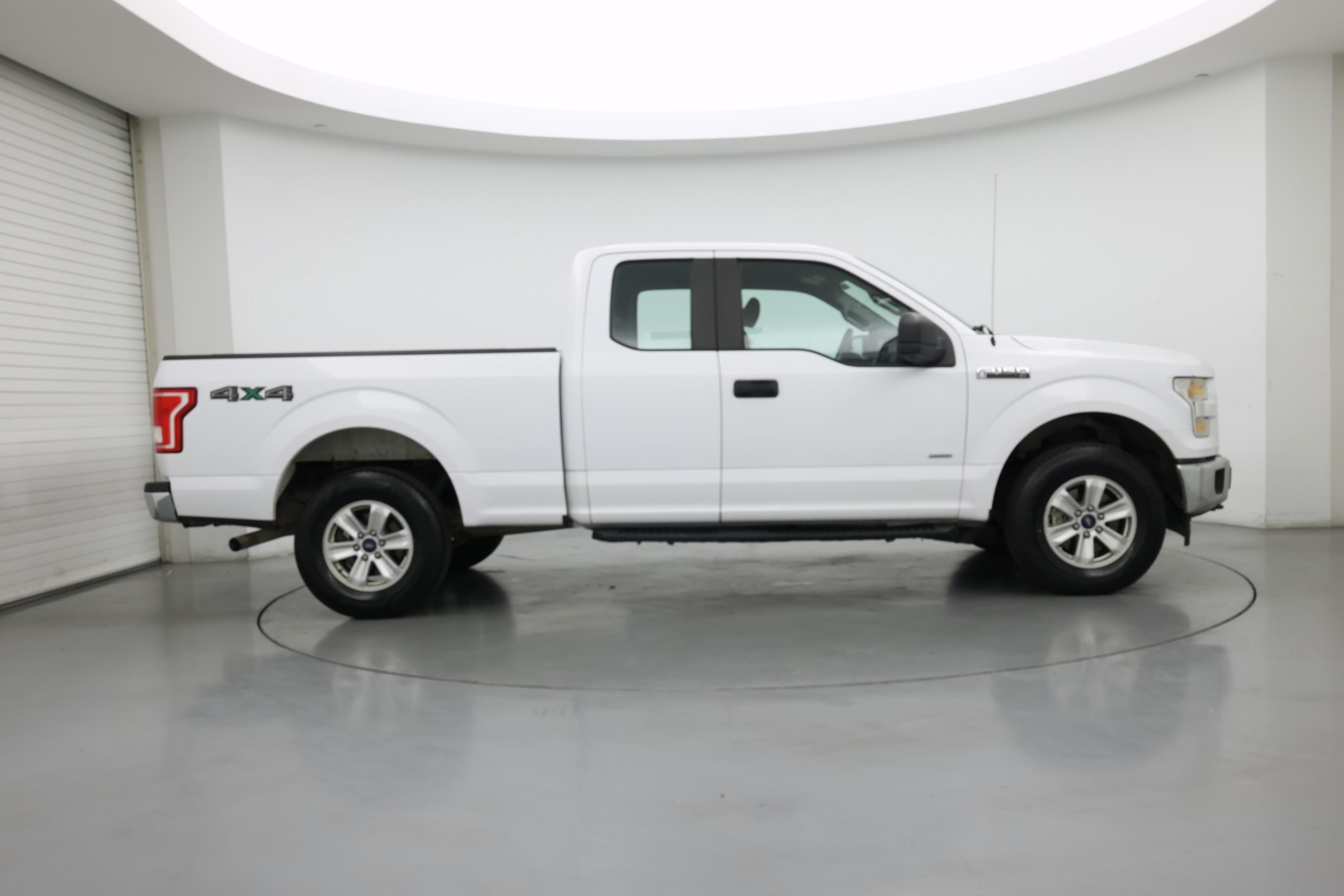 Thumbnail: 2017 Ford F-150 - 7