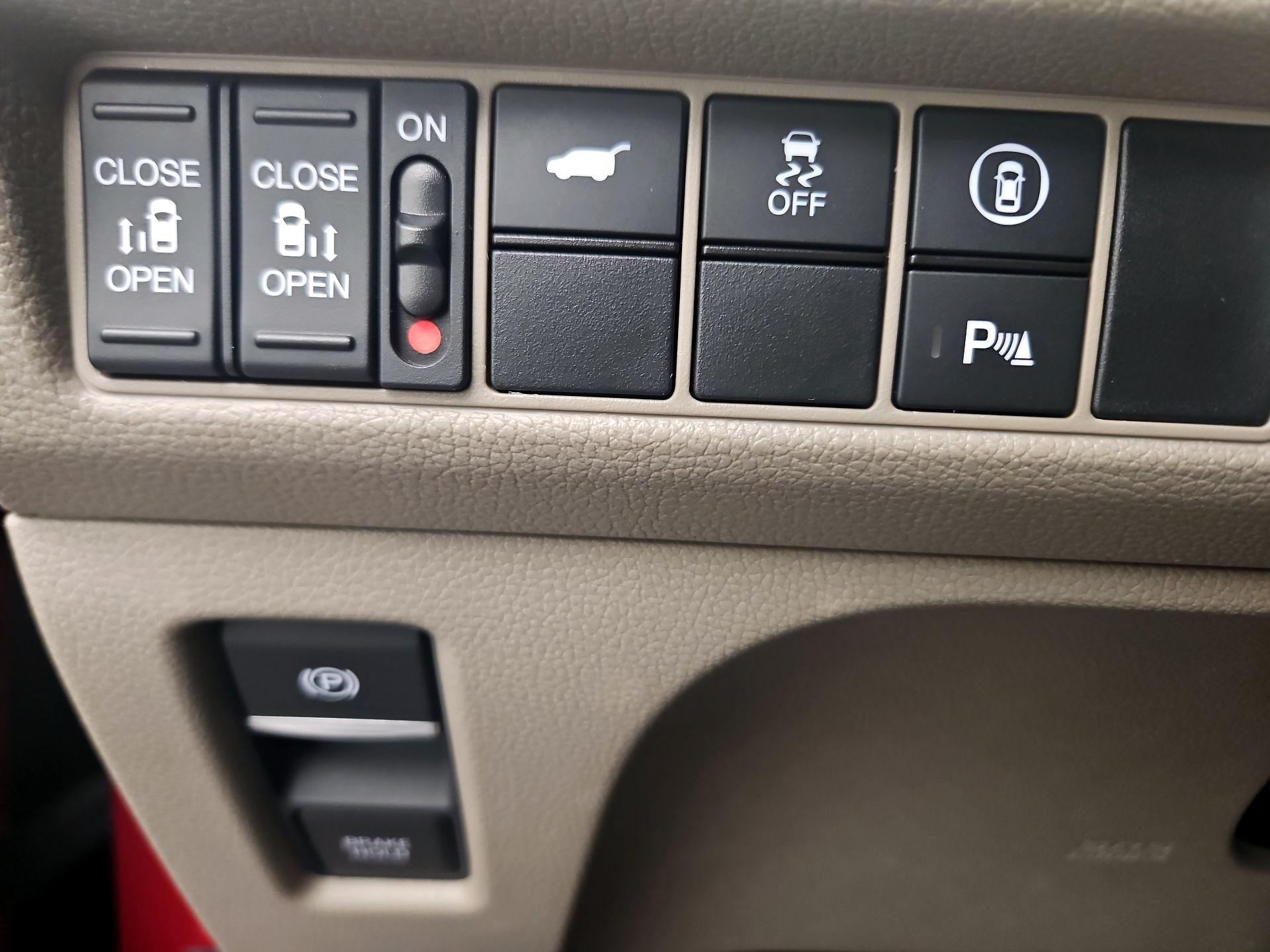 Thumbnail: 2024 Honda Odyssey - 13