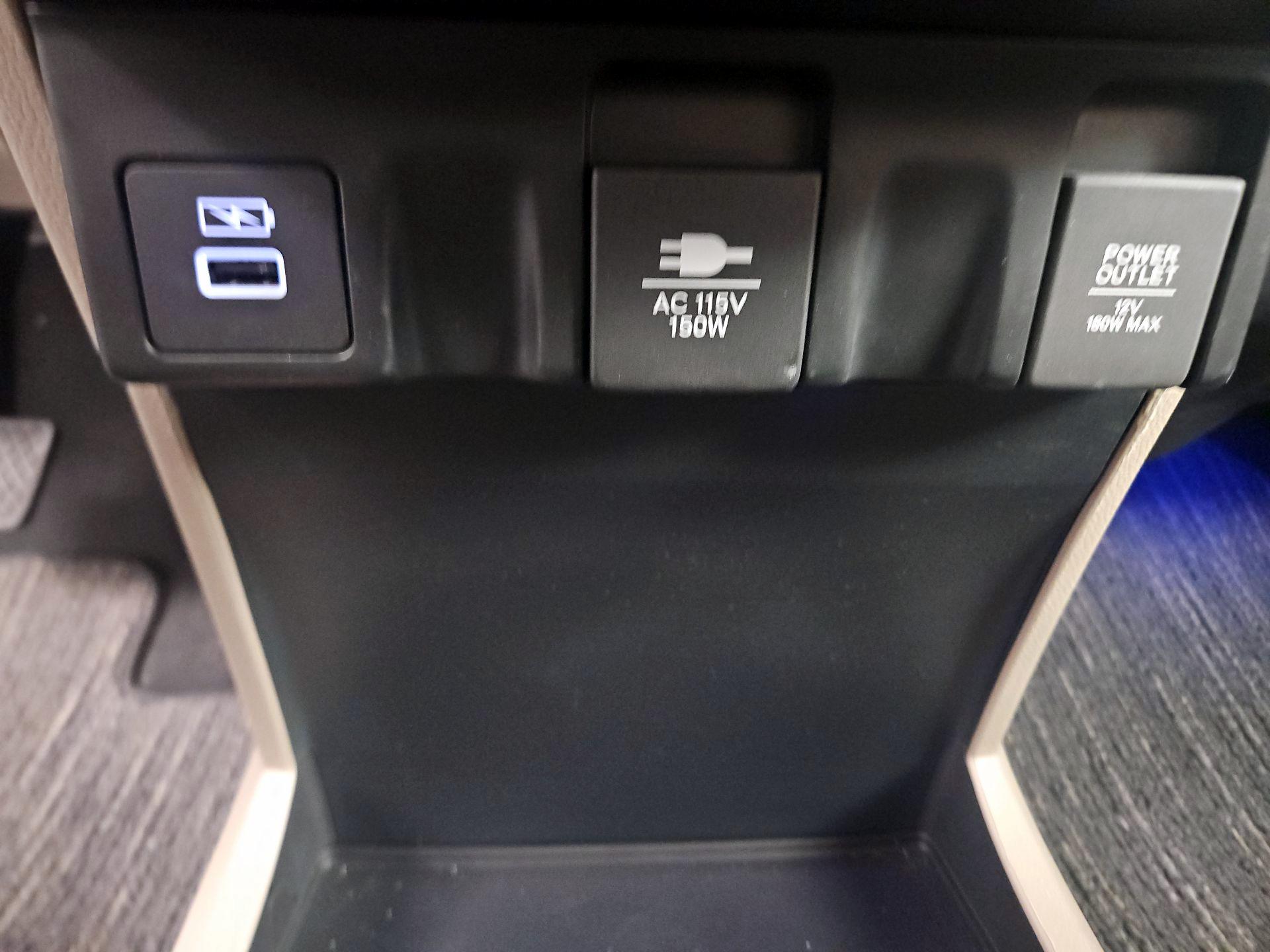 Thumbnail: 2024 Honda Odyssey - 18