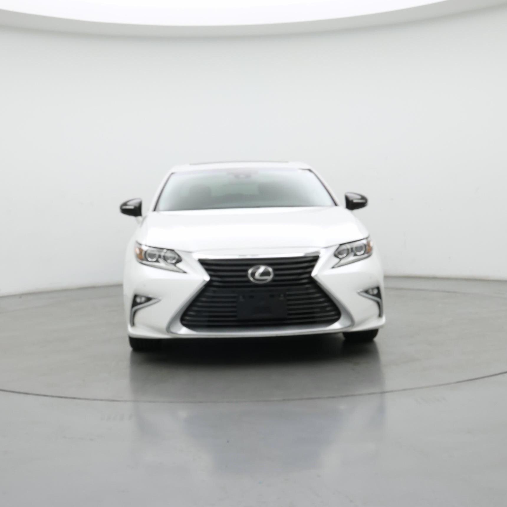 Thumbnail: 2018 Lexus ES - 5