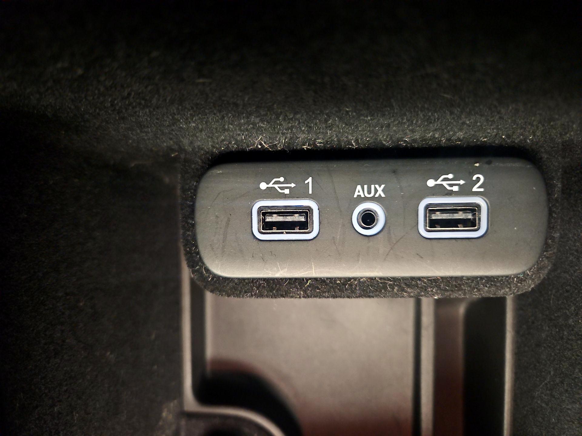 Thumbnail: 2023 Dodge Charger - 18