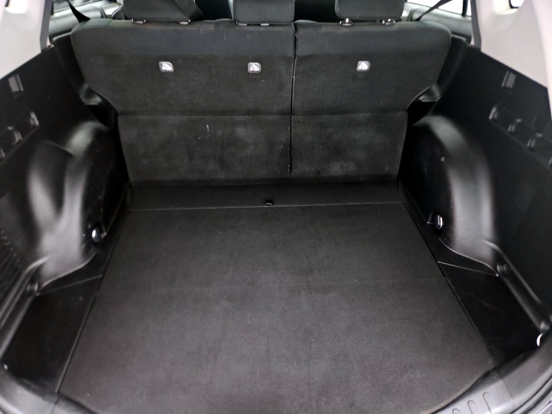 Thumbnail: 2016 Toyota RAV4 - 20