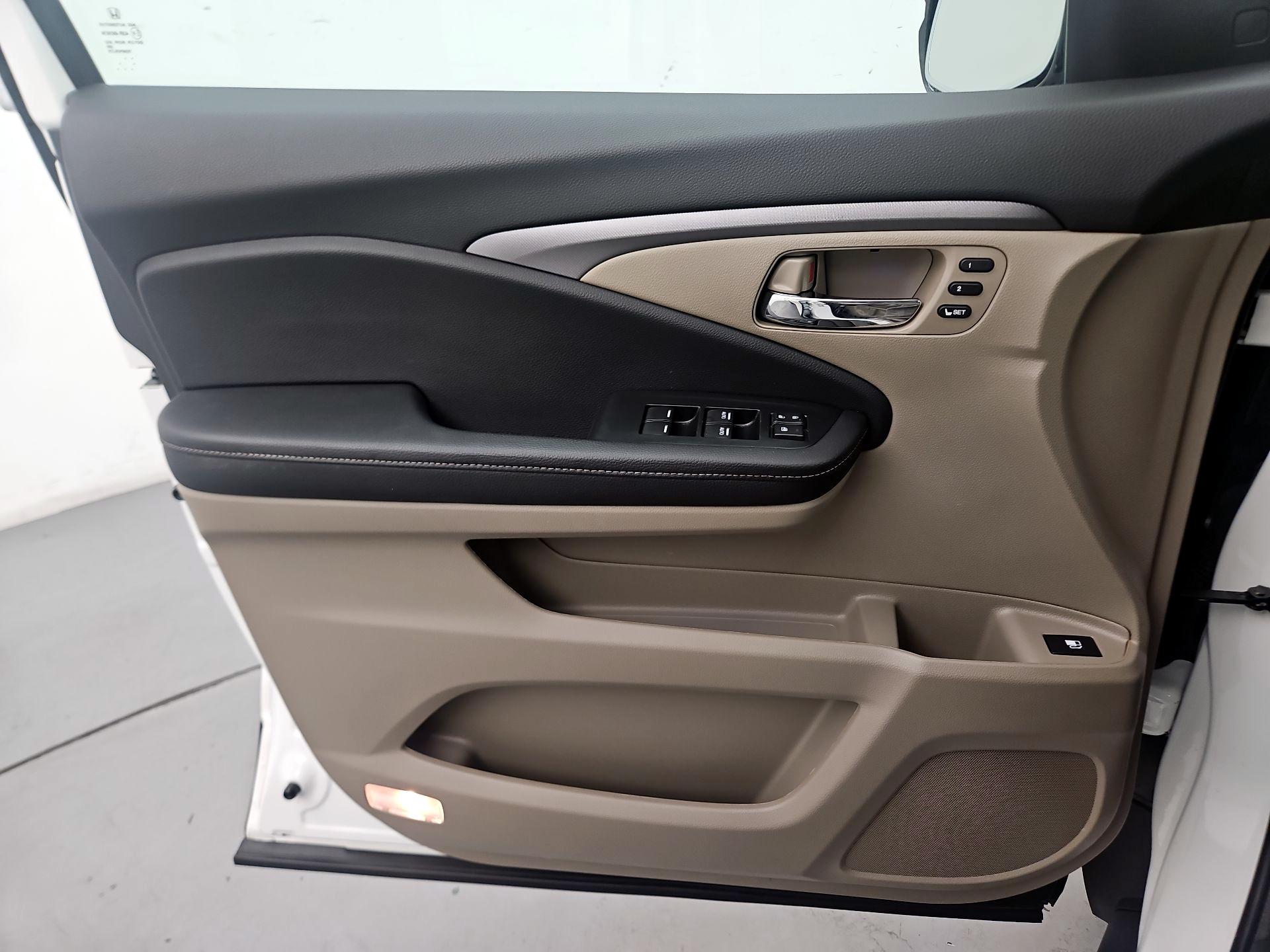 Thumbnail: 2023 Honda Ridgeline - 12