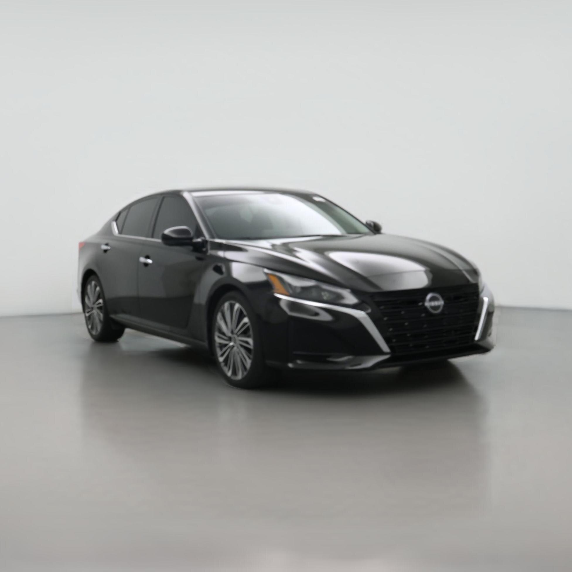 Thumbnail: 2023 Nissan Altima - 1