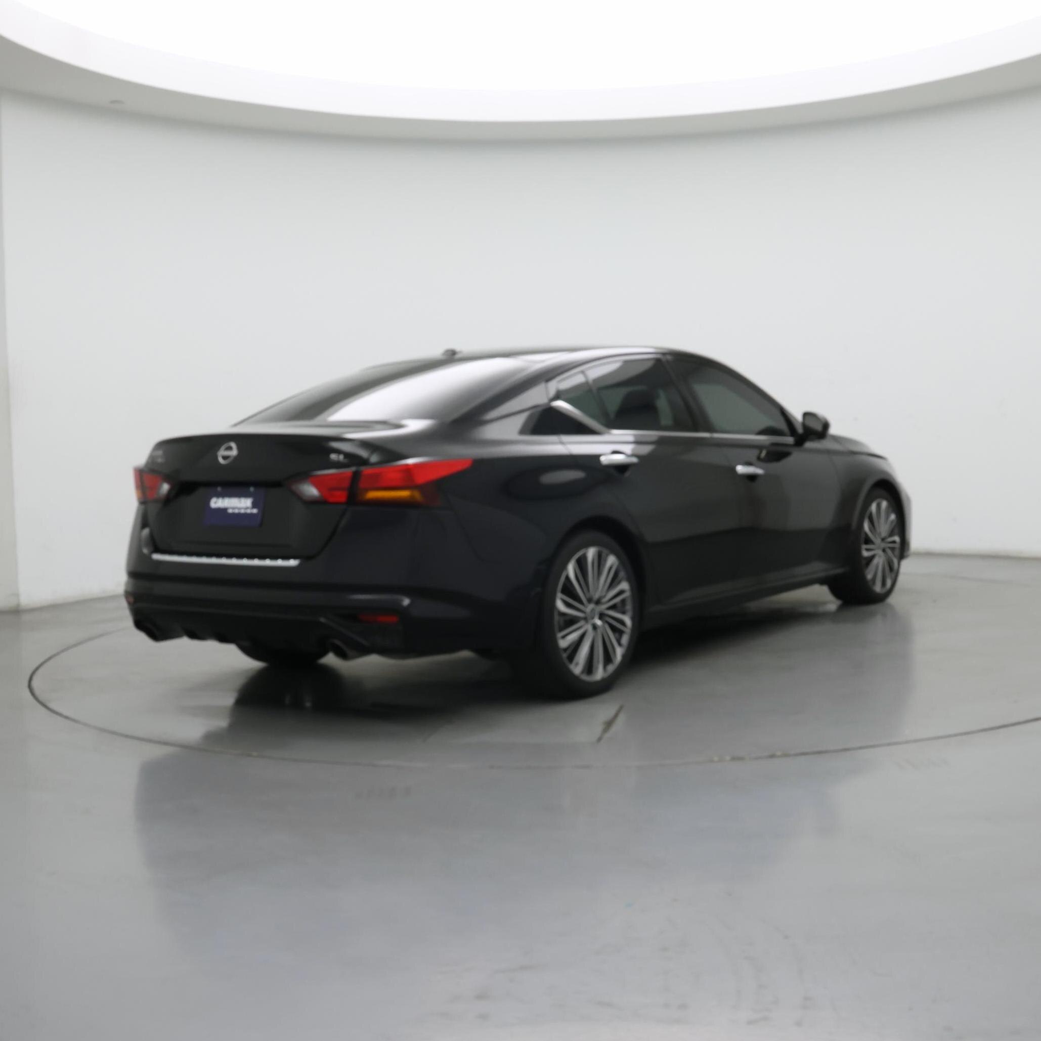 Thumbnail: 2023 Nissan Altima - 8