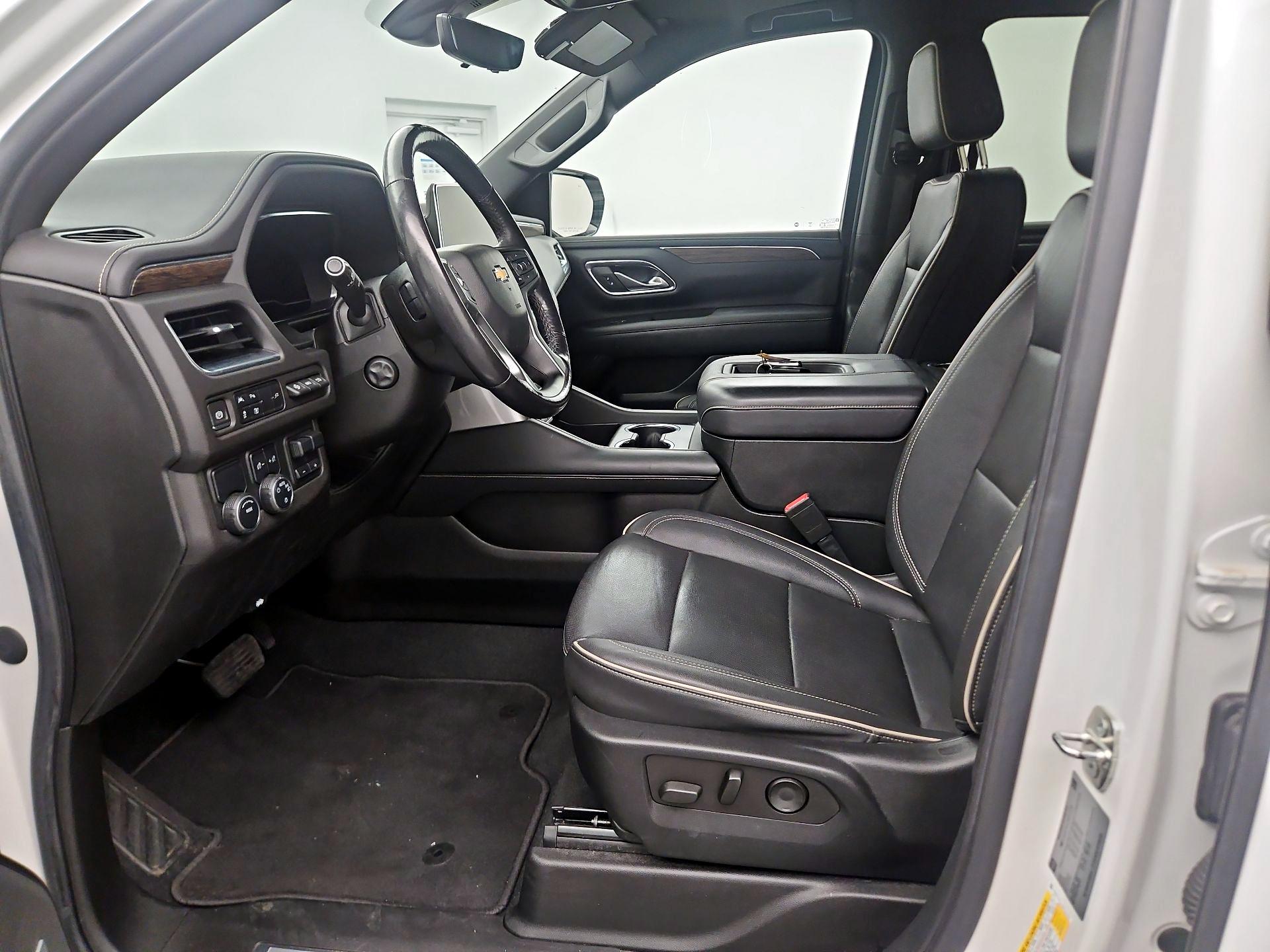 Thumbnail: 2022 Chevrolet Tahoe - 11