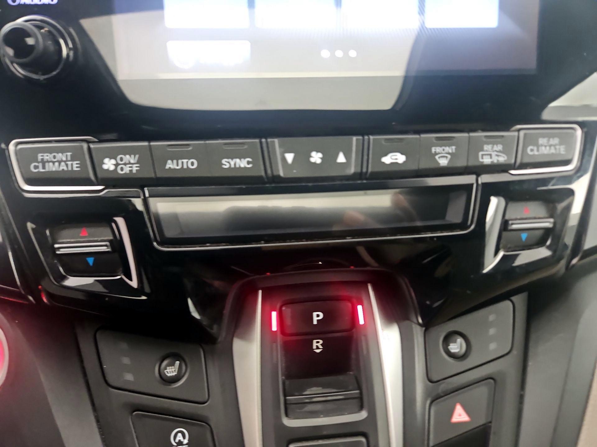 Thumbnail: 2020 Honda Odyssey - 16