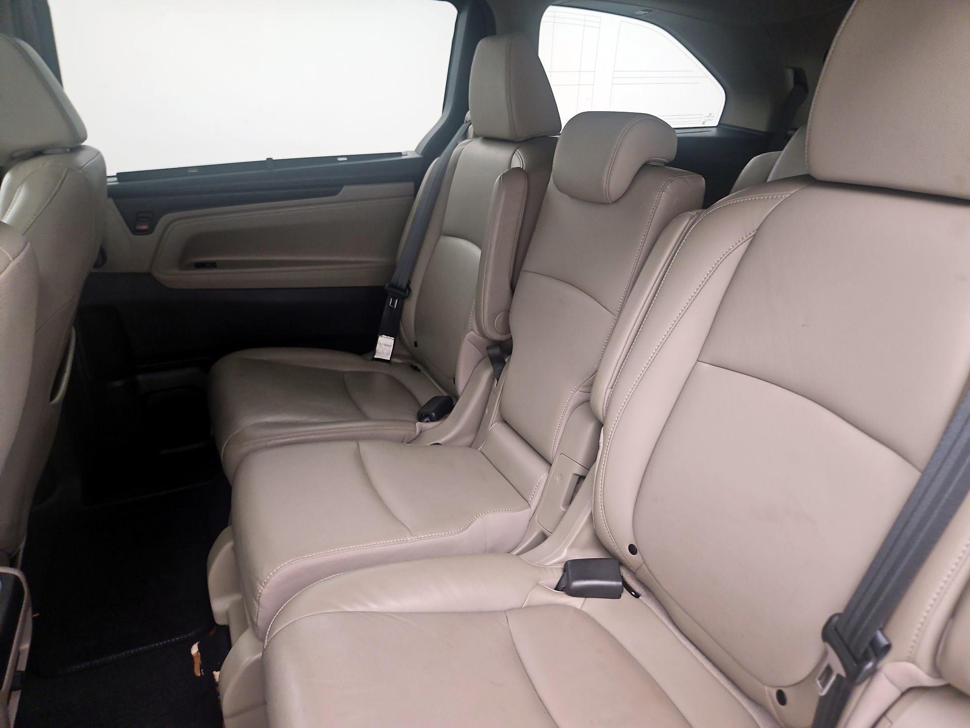 Thumbnail: 2020 Honda Odyssey - 19