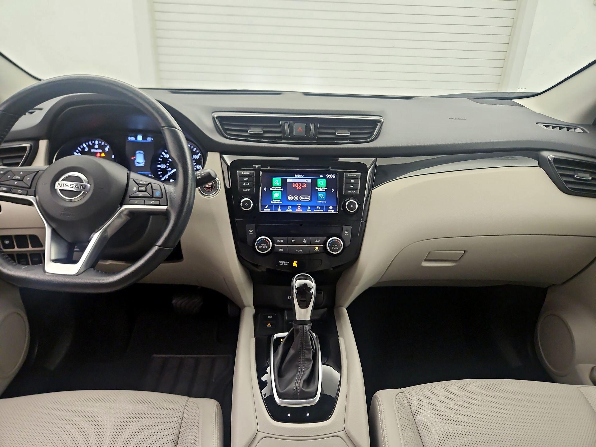 Thumbnail: 2022 Nissan Rogue Sport - 9