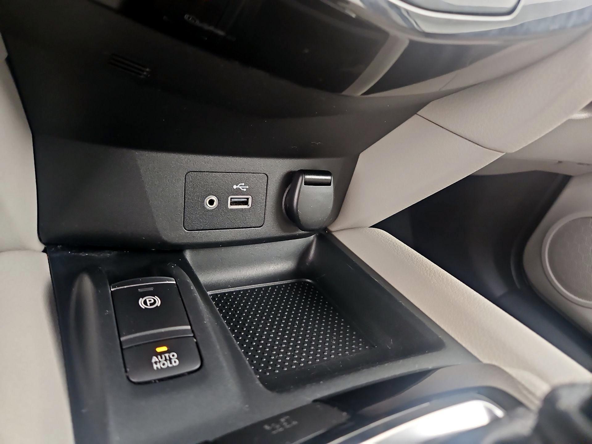 Thumbnail: 2022 Nissan Rogue Sport - 19