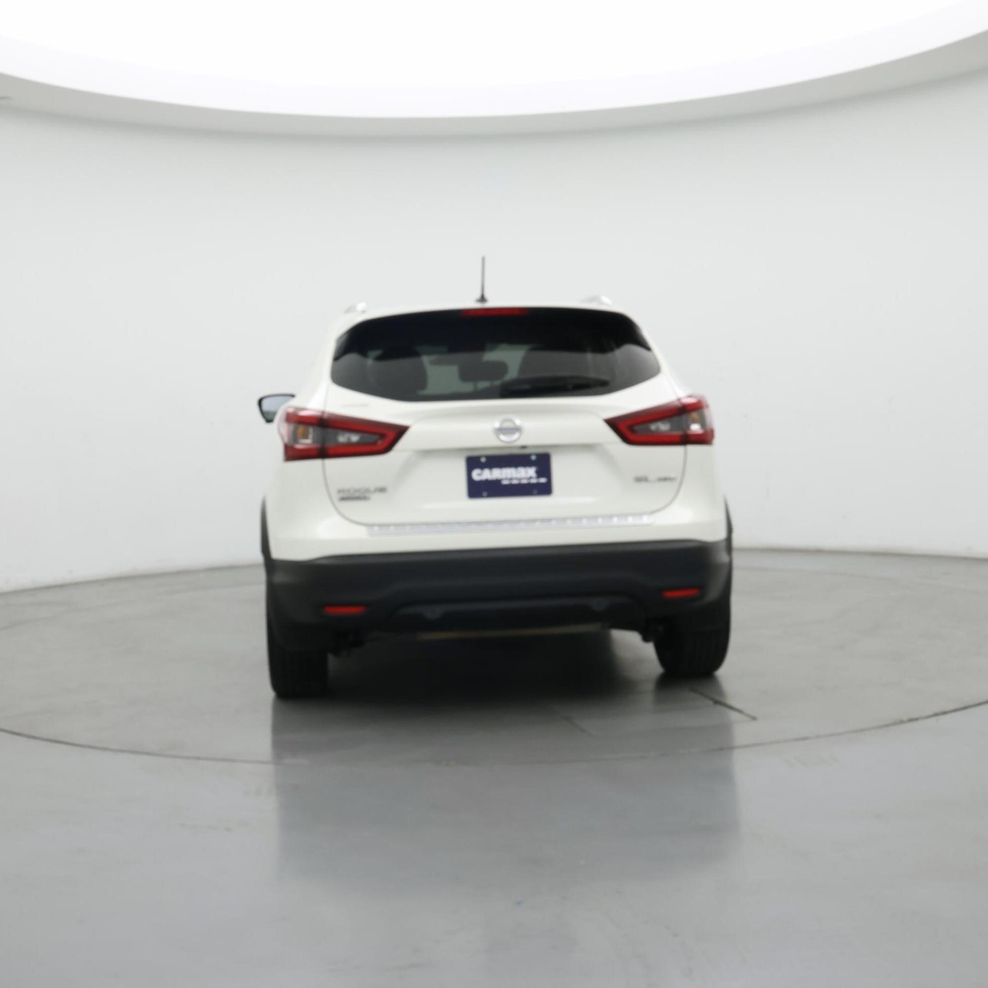 Thumbnail: 2022 Nissan Rogue Sport - 6