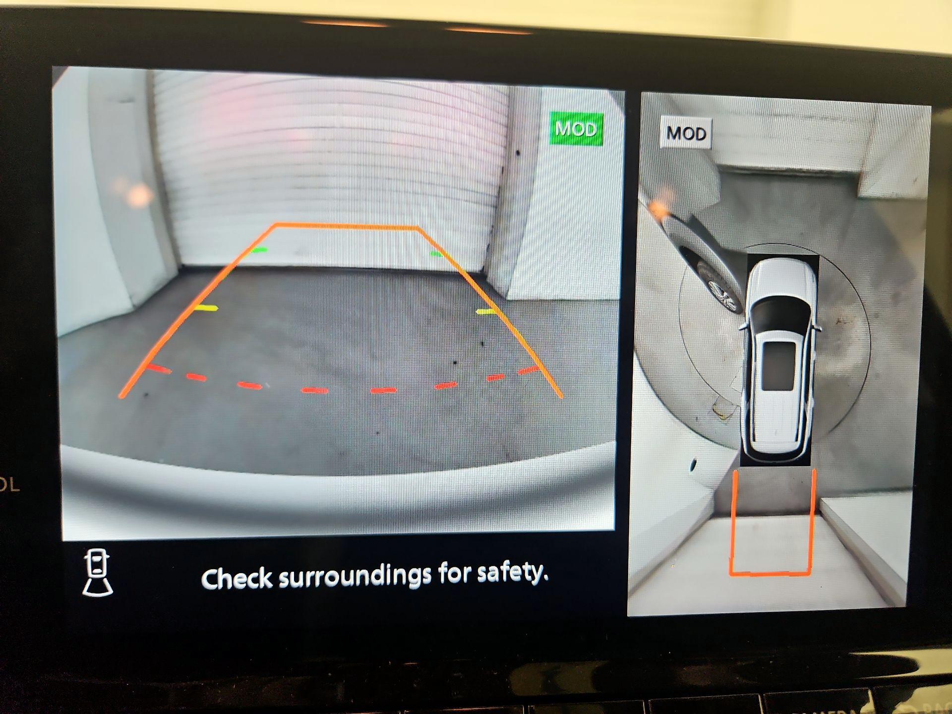 Thumbnail: 2023 Nissan Pathfinder - 15