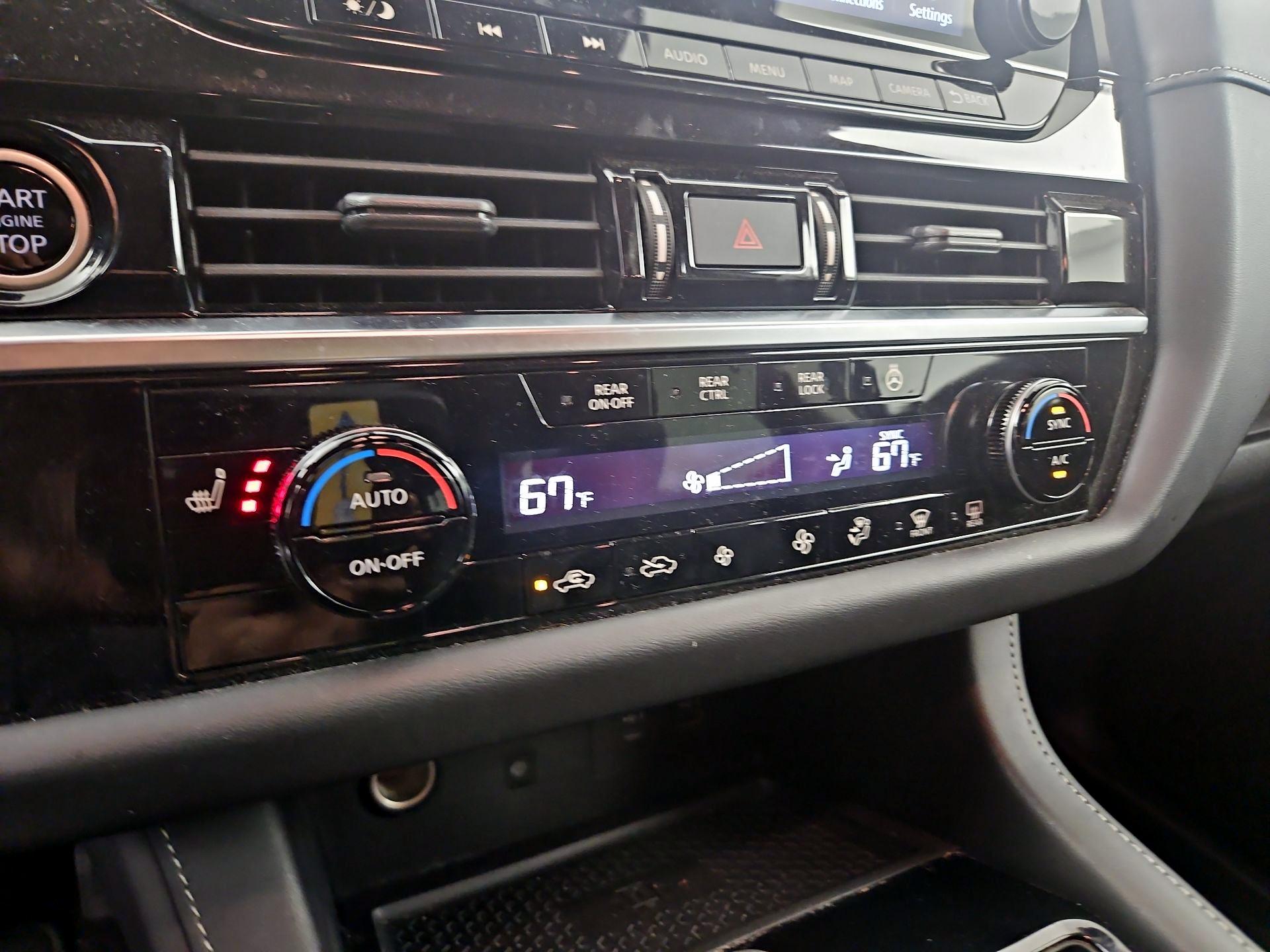 Thumbnail: 2023 Nissan Pathfinder - 17