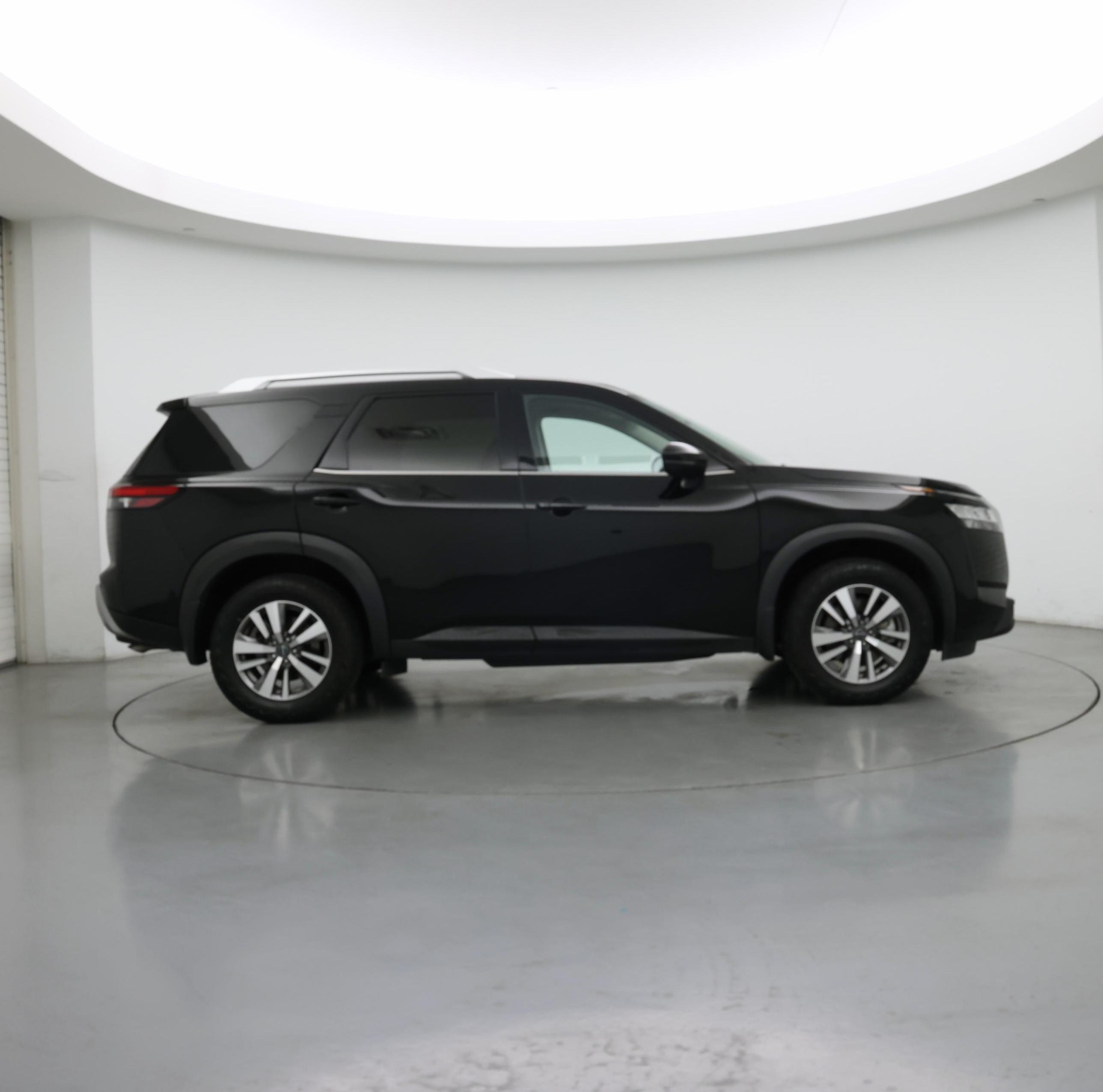 Thumbnail: 2023 Nissan Pathfinder - 7