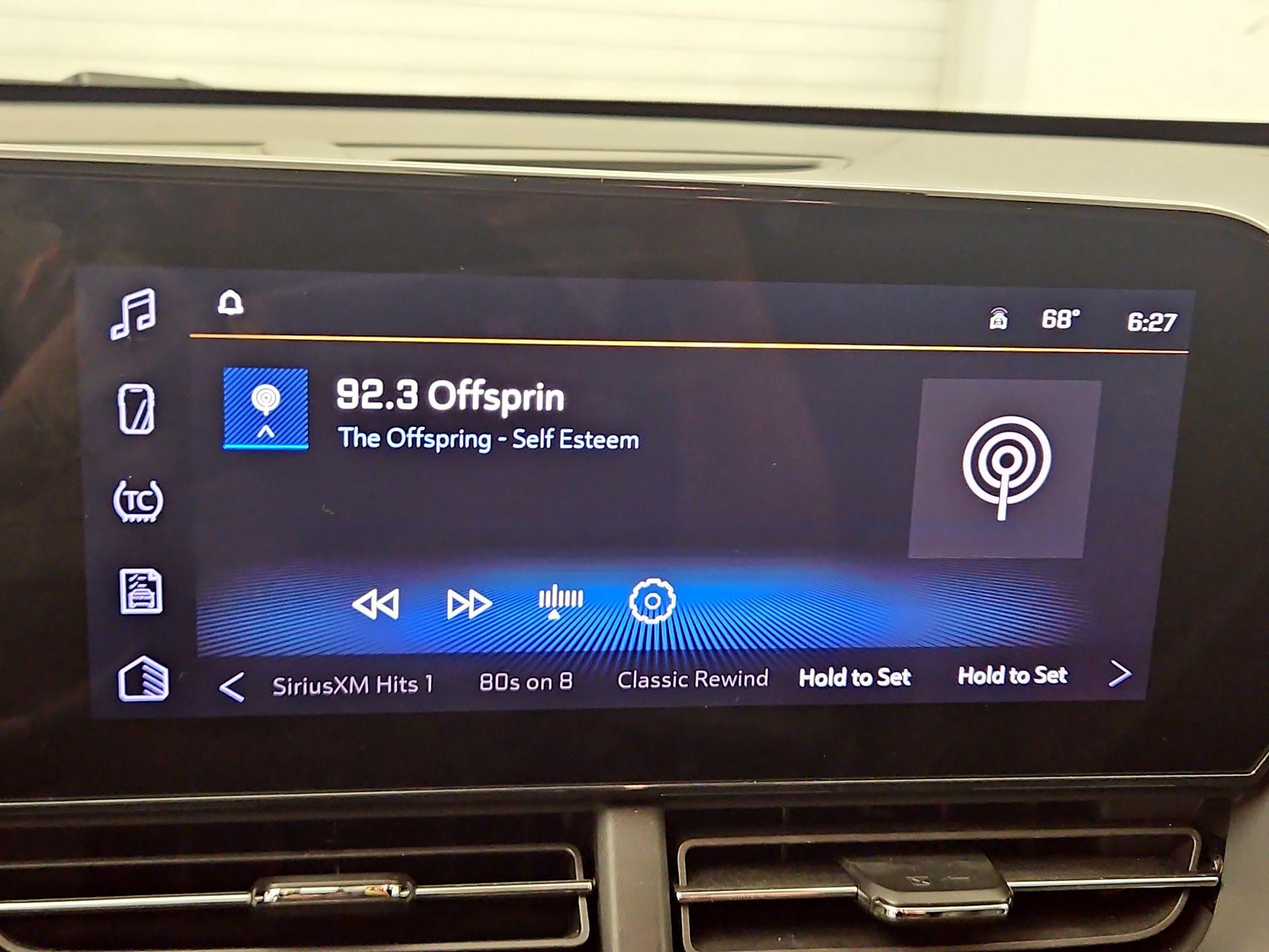 Thumbnail: 2025 Chevrolet Trax - 15