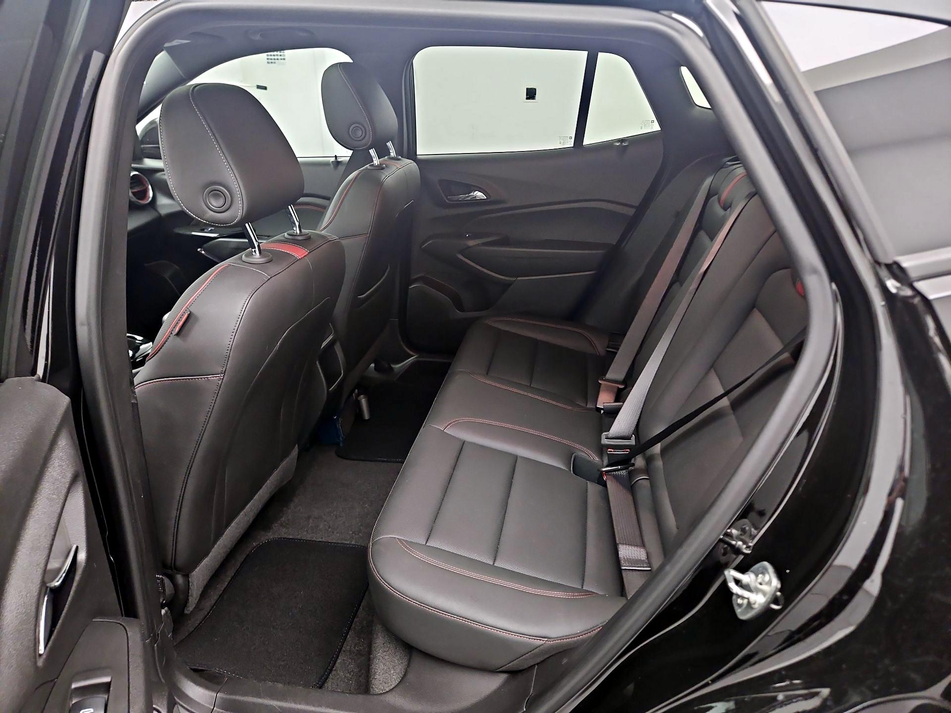 Thumbnail: 2025 Chevrolet Trax - 20