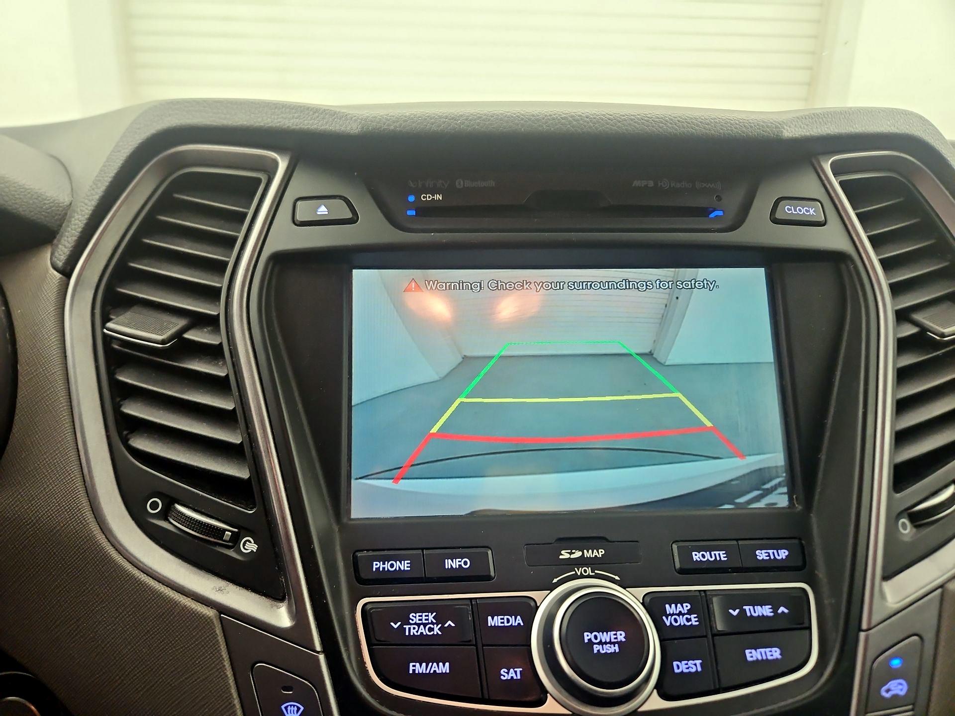 Thumbnail: 2015 Hyundai Santa Fe - 14