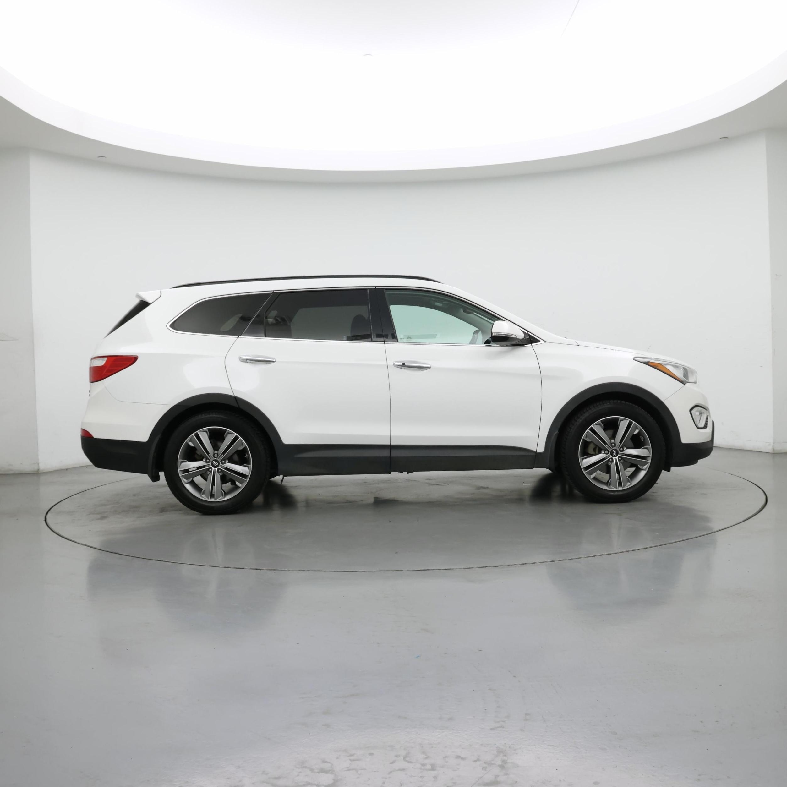 Thumbnail: 2015 Hyundai Santa Fe - 7