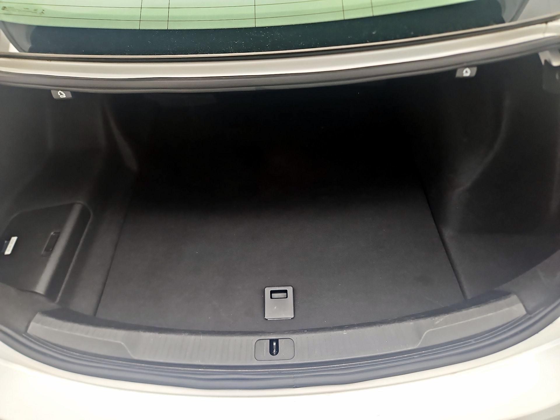 Thumbnail: 2017 Buick LaCrosse - 19