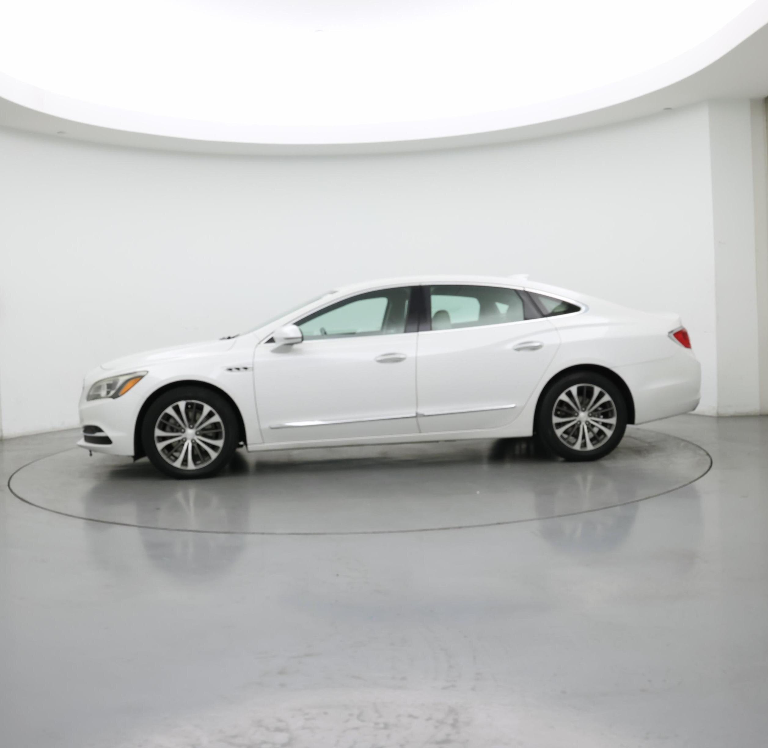 Thumbnail: 2017 Buick LaCrosse - 3