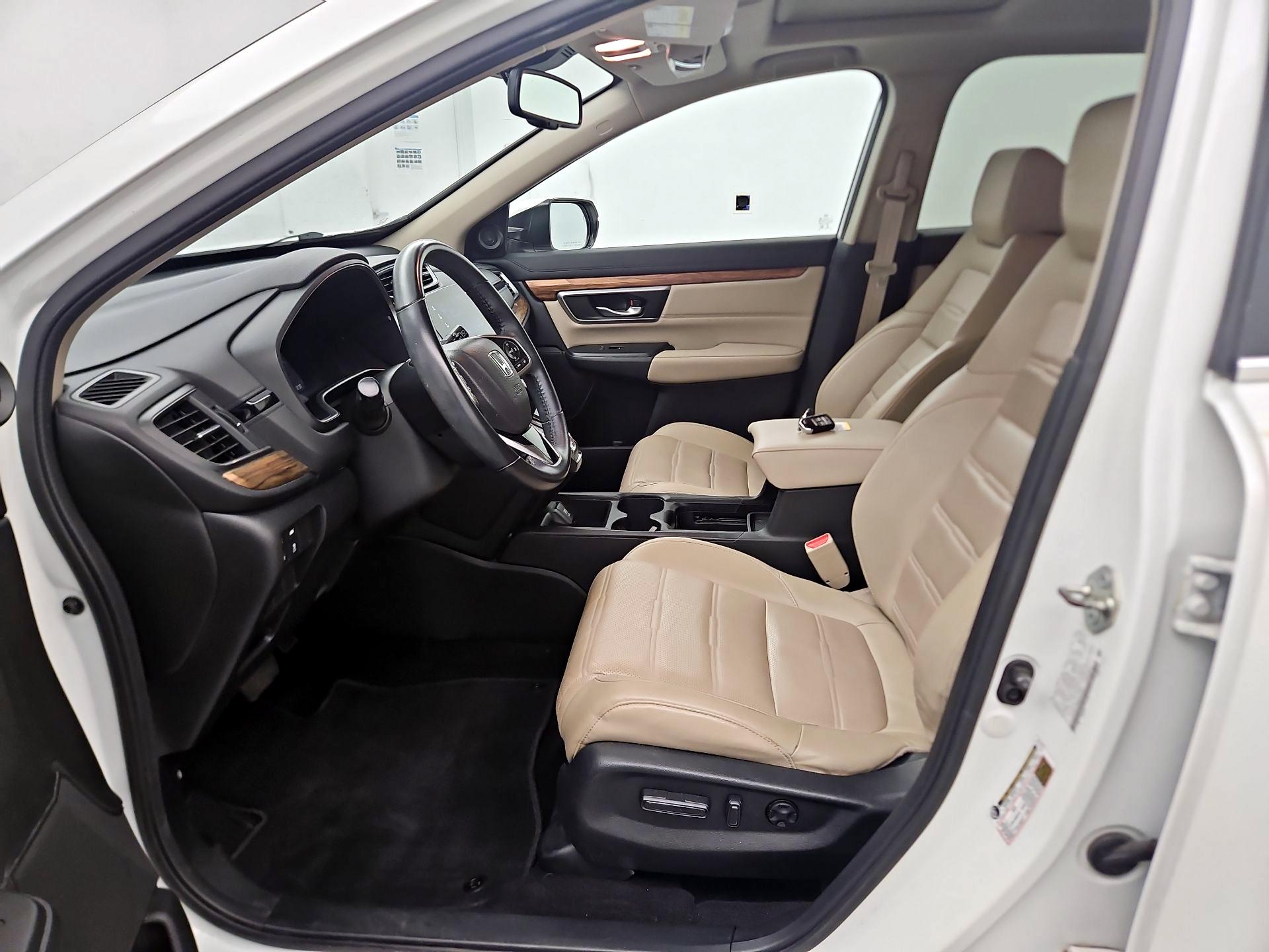 Thumbnail: 2017 Honda CR-V - 11