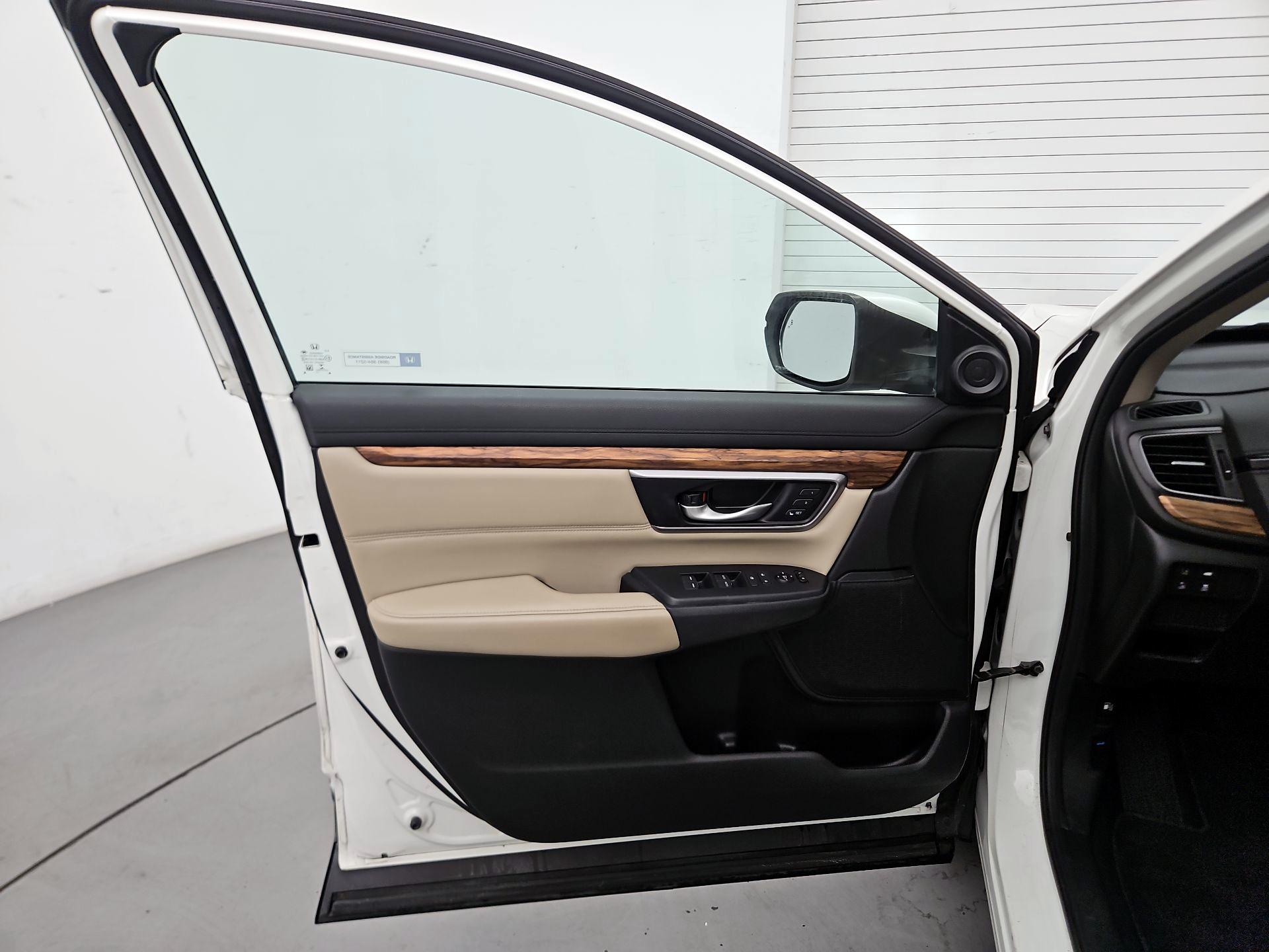 Thumbnail: 2017 Honda CR-V - 12