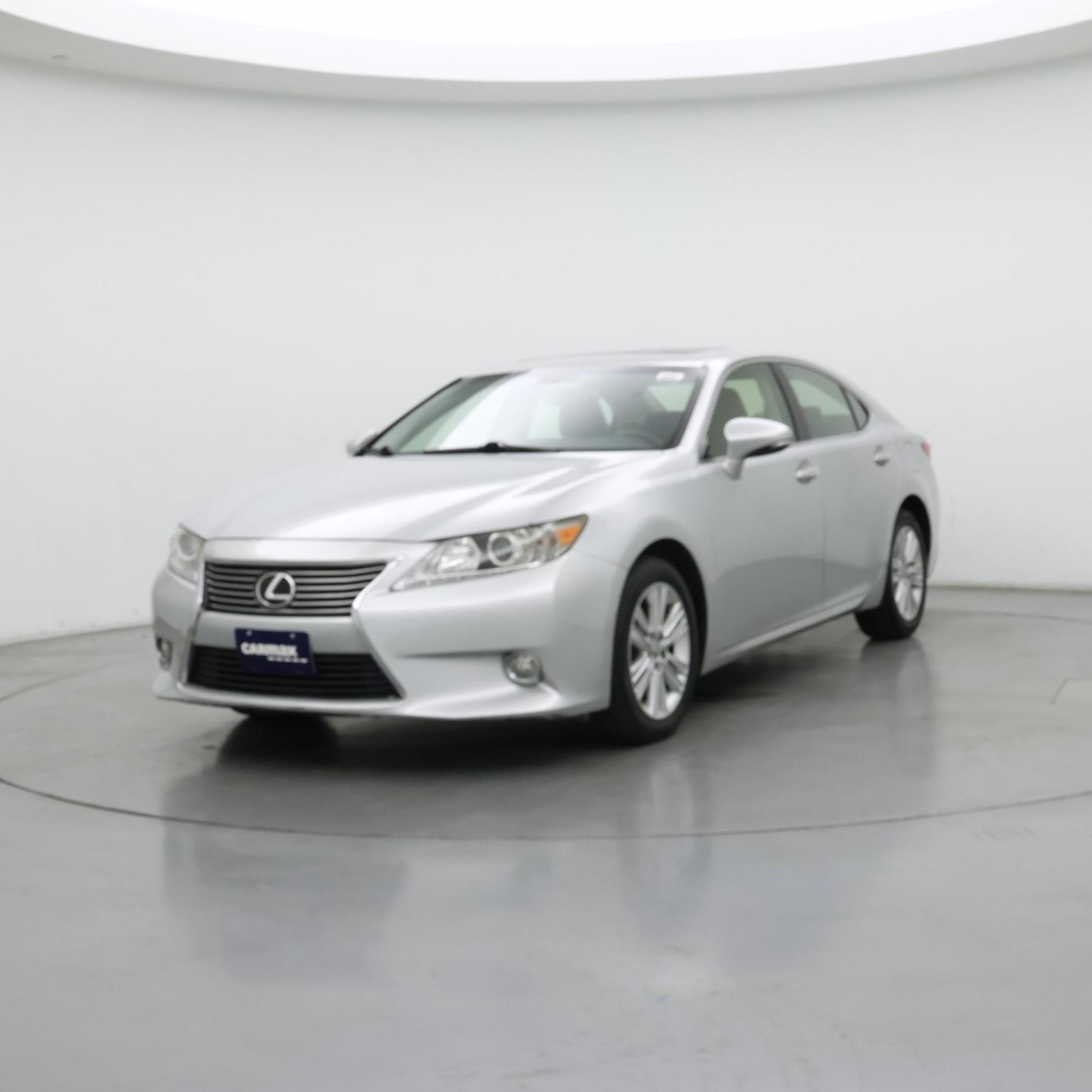 Thumbnail: 2015 Lexus ES - 4