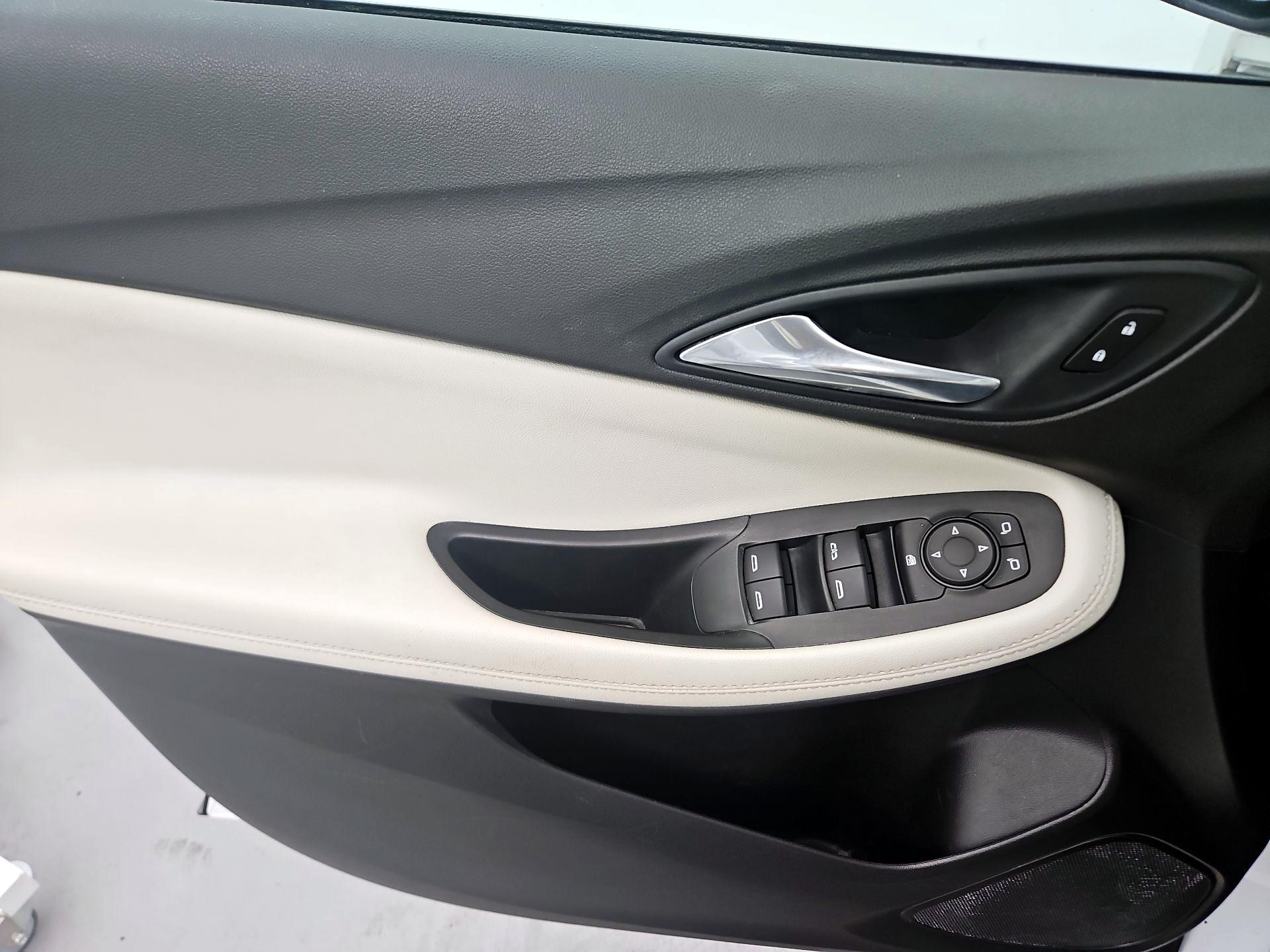 Thumbnail: 2021 Buick Encore GX - 12