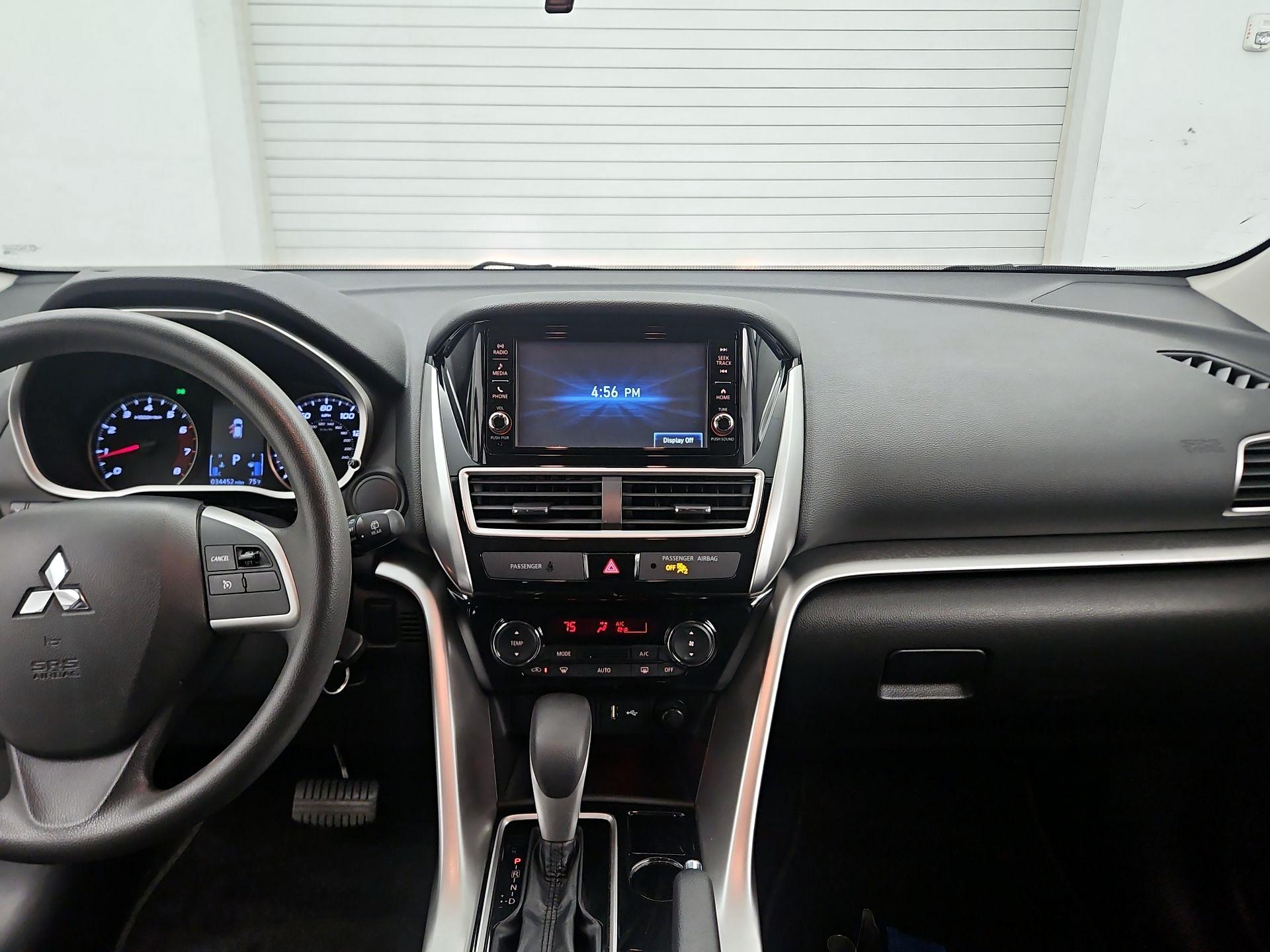 Thumbnail: 2020 Mitsubishi Eclipse Cross - 9