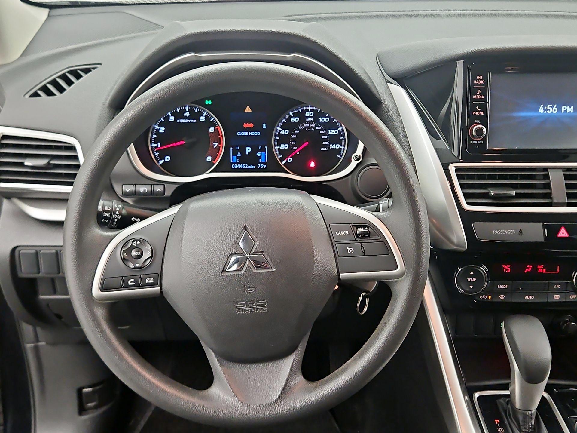 Thumbnail: 2020 Mitsubishi Eclipse Cross - 10