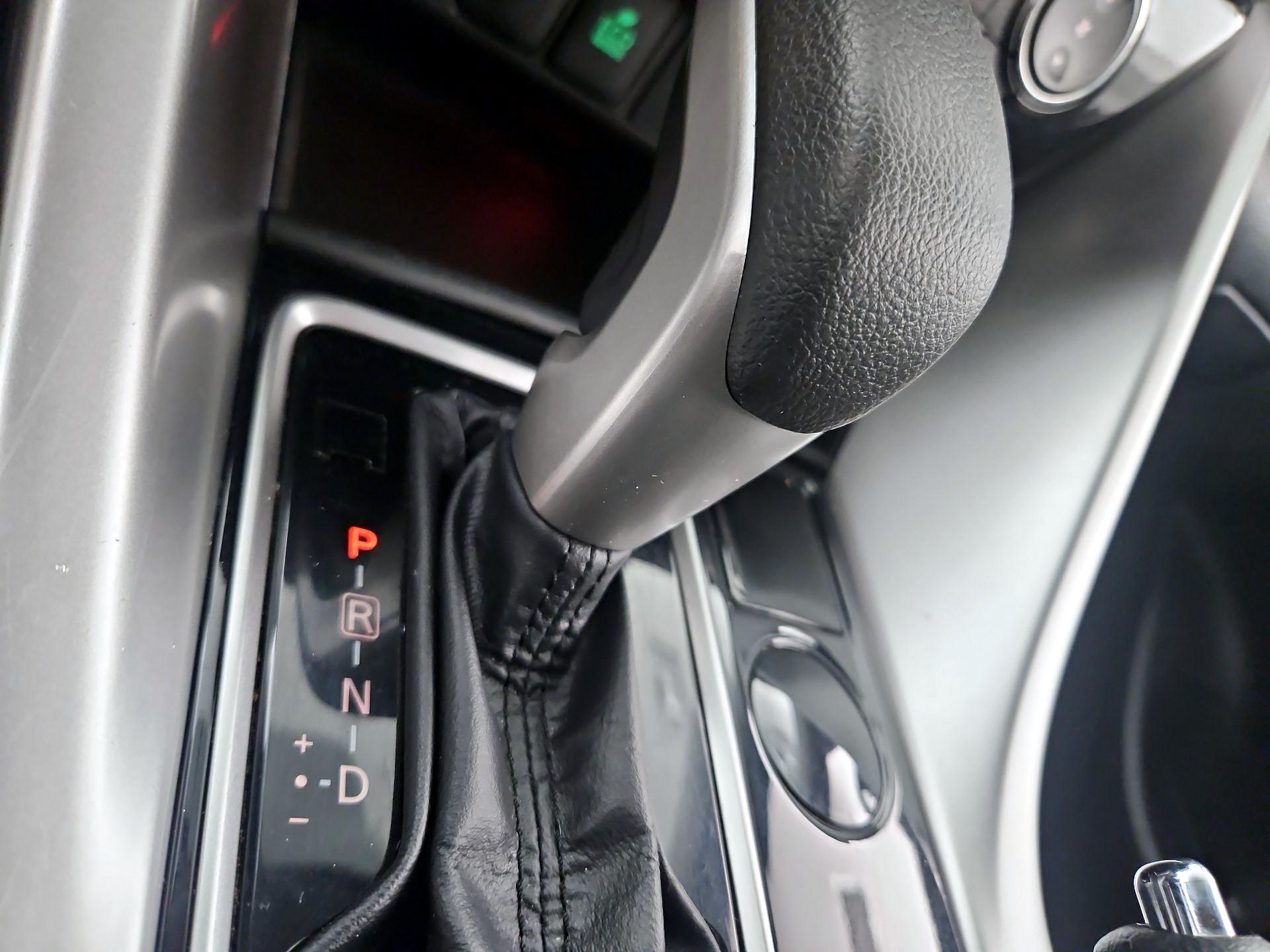 Thumbnail: 2020 Mitsubishi Eclipse Cross - 16