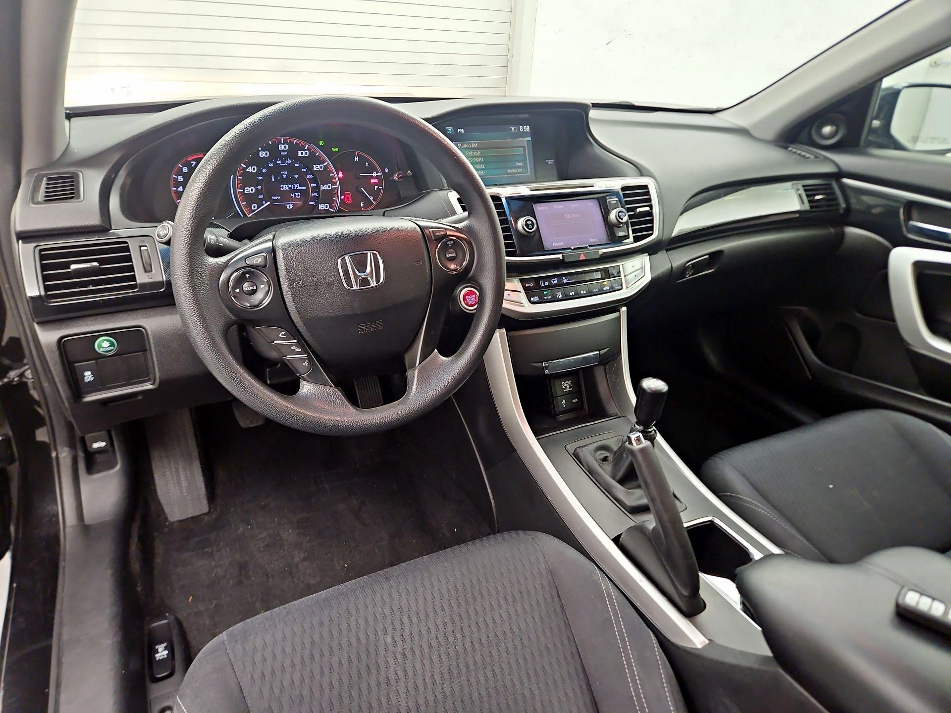Thumbnail: 2015 Honda Accord - 9