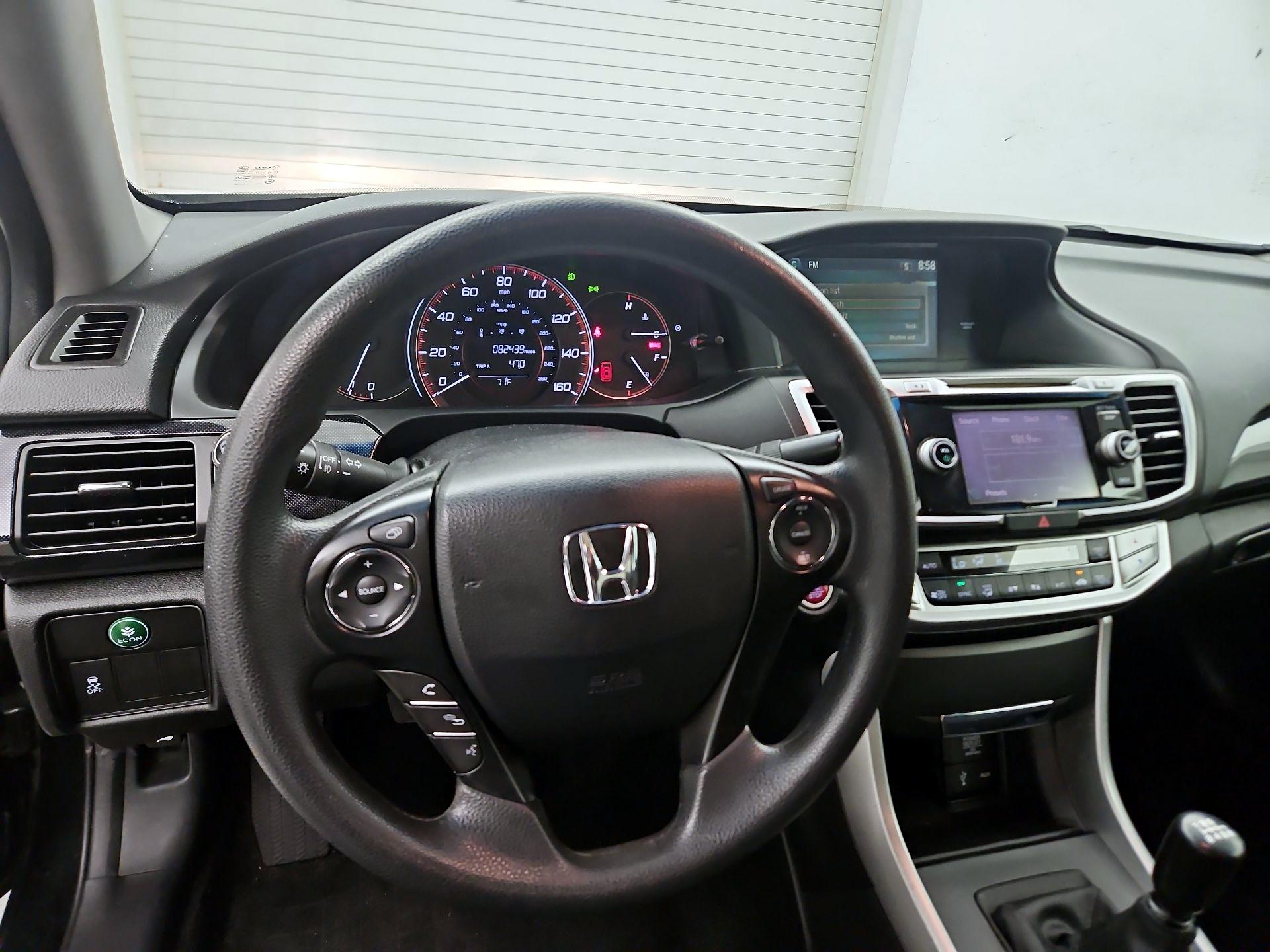 Thumbnail: 2015 Honda Accord - 10