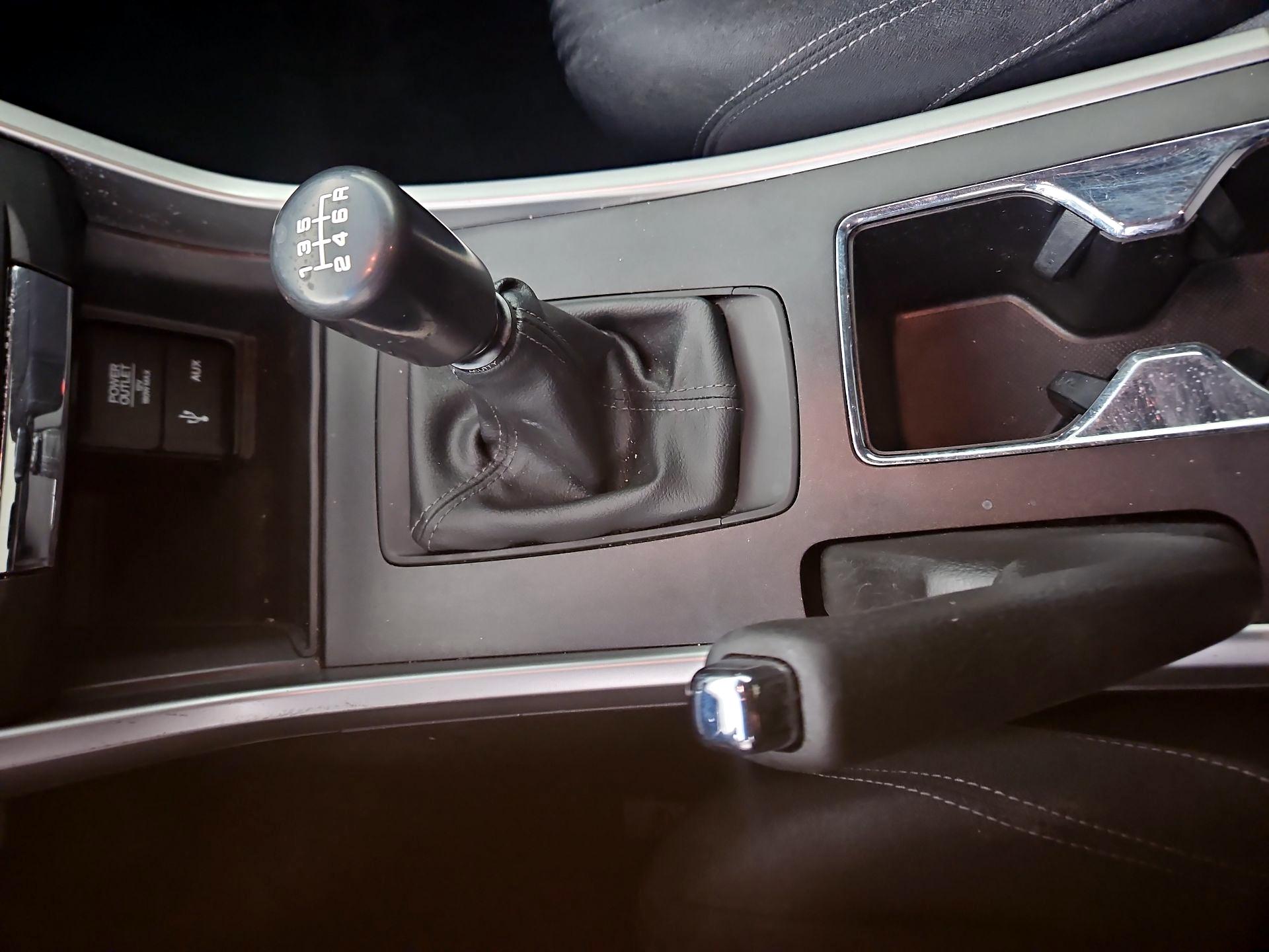 Thumbnail: 2015 Honda Accord - 15