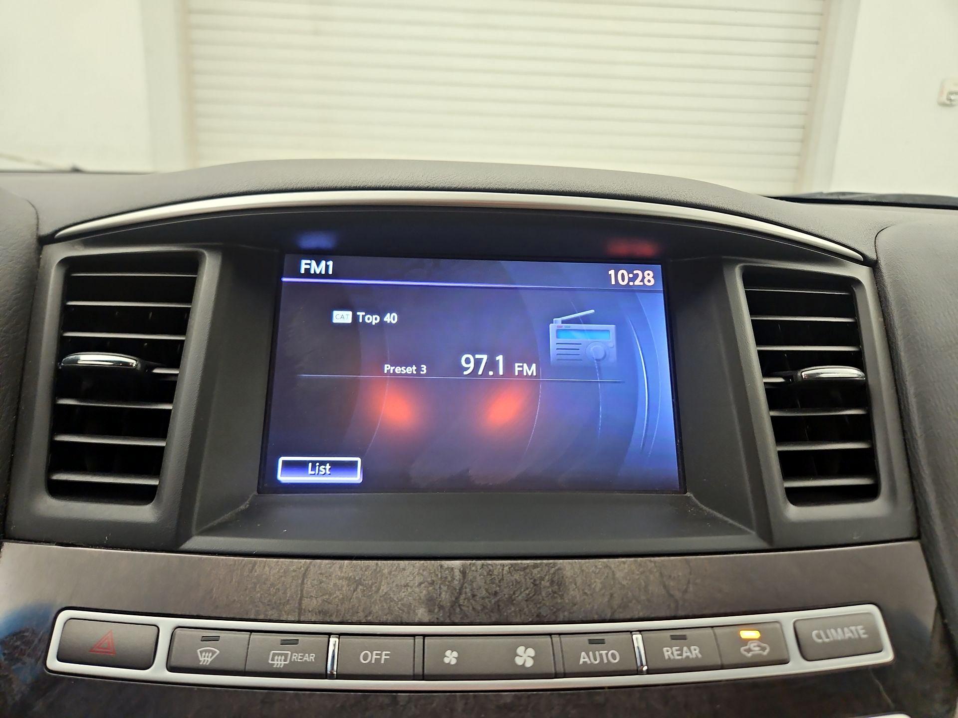 Thumbnail: 2015 INFINITI QX60 - 15