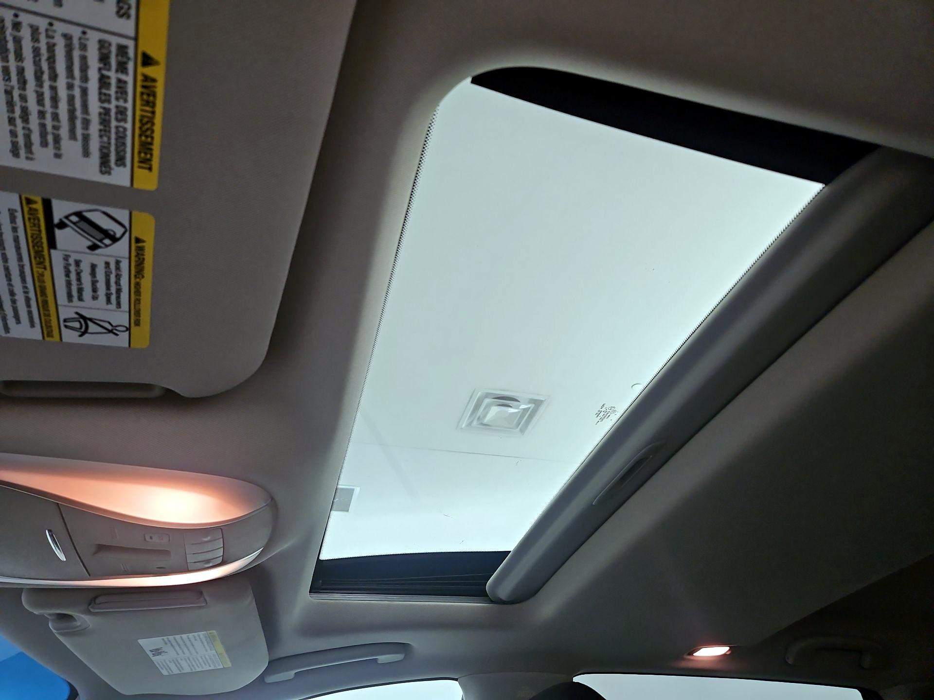 Thumbnail: 2015 INFINITI QX60 - 18