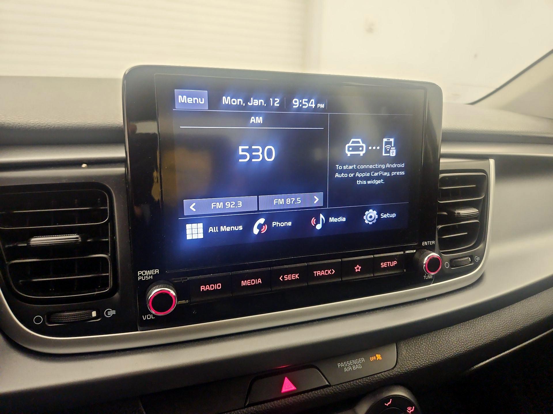 Thumbnail: 2023 Kia Rio - 15