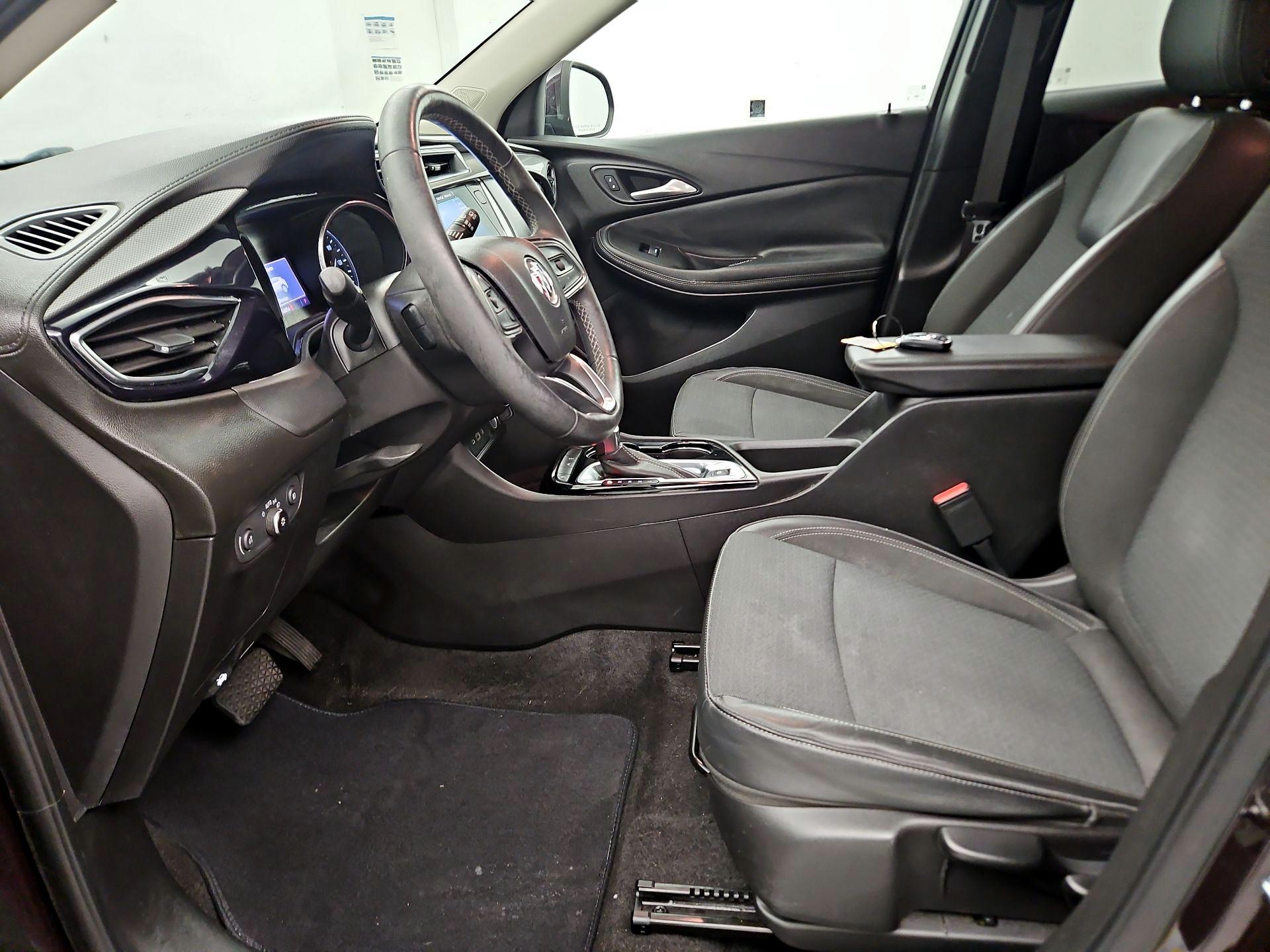 Thumbnail: 2020 Buick Encore GX - 11