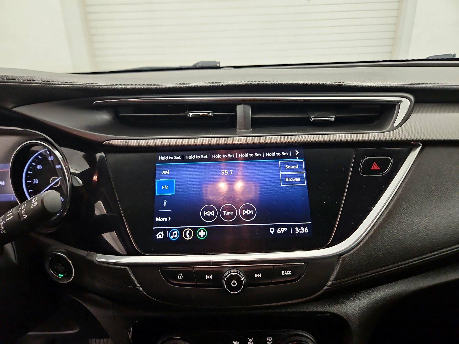 Thumbnail: 2020 Buick Encore GX - 15